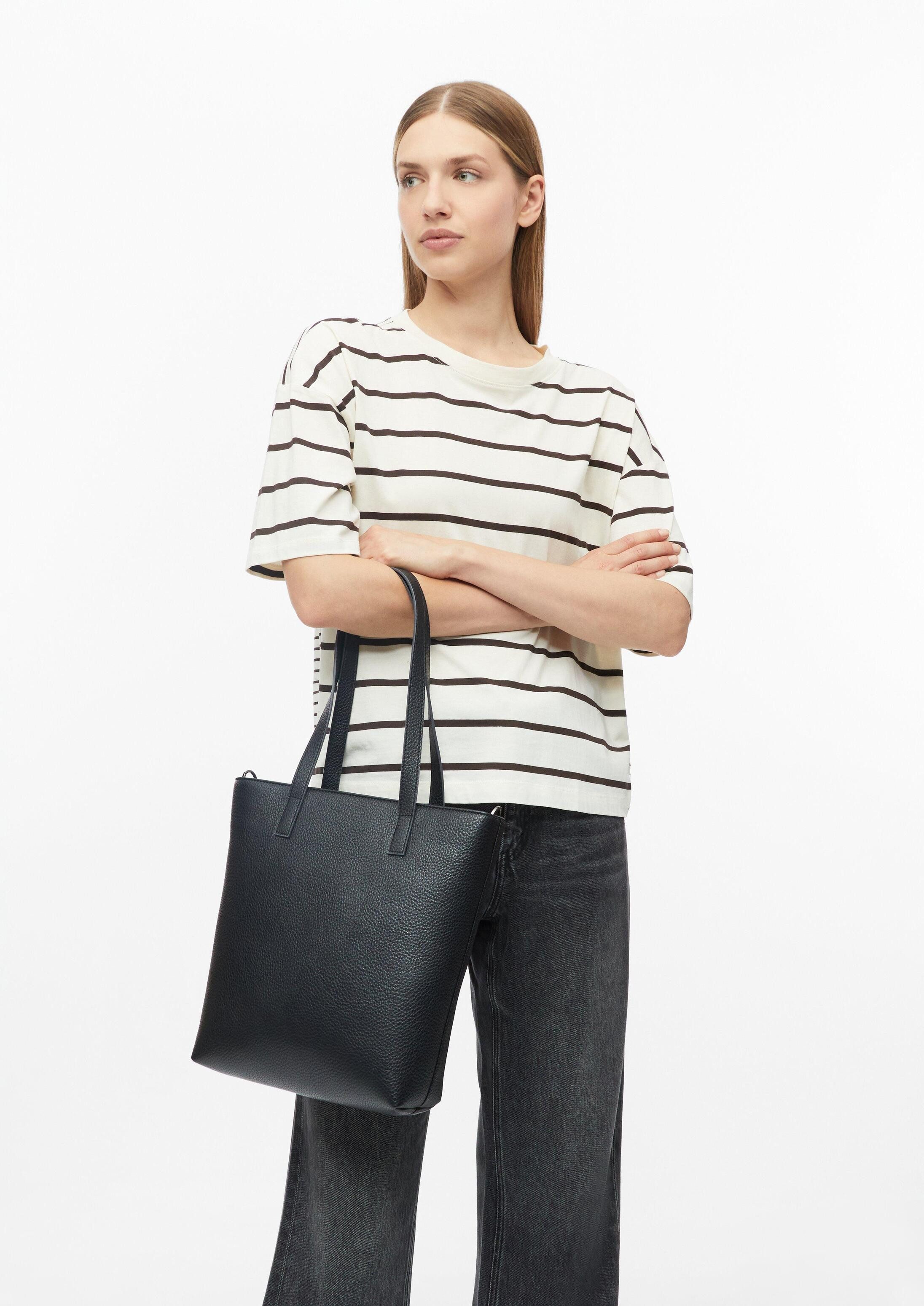 s.Oliver Schultertasche Tasche, Tasche mit abnehmbarem Schultergurt und Logo-Platte