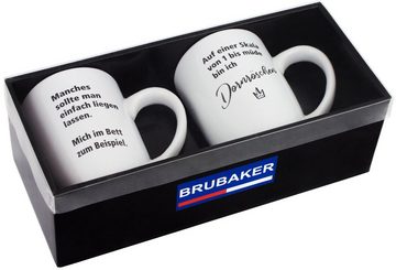 BRUBAKER Tasse Motivtassen "Manches sollte..." und "Auf einer...", Keramik, 2er-Set Dornröschen Kaffeebecher in Geschenkpackung mit Grußkarte, Kaffeetassen Geschenkset für Büro Müde Morgenmuffel, Tassen mit Spruch lustig