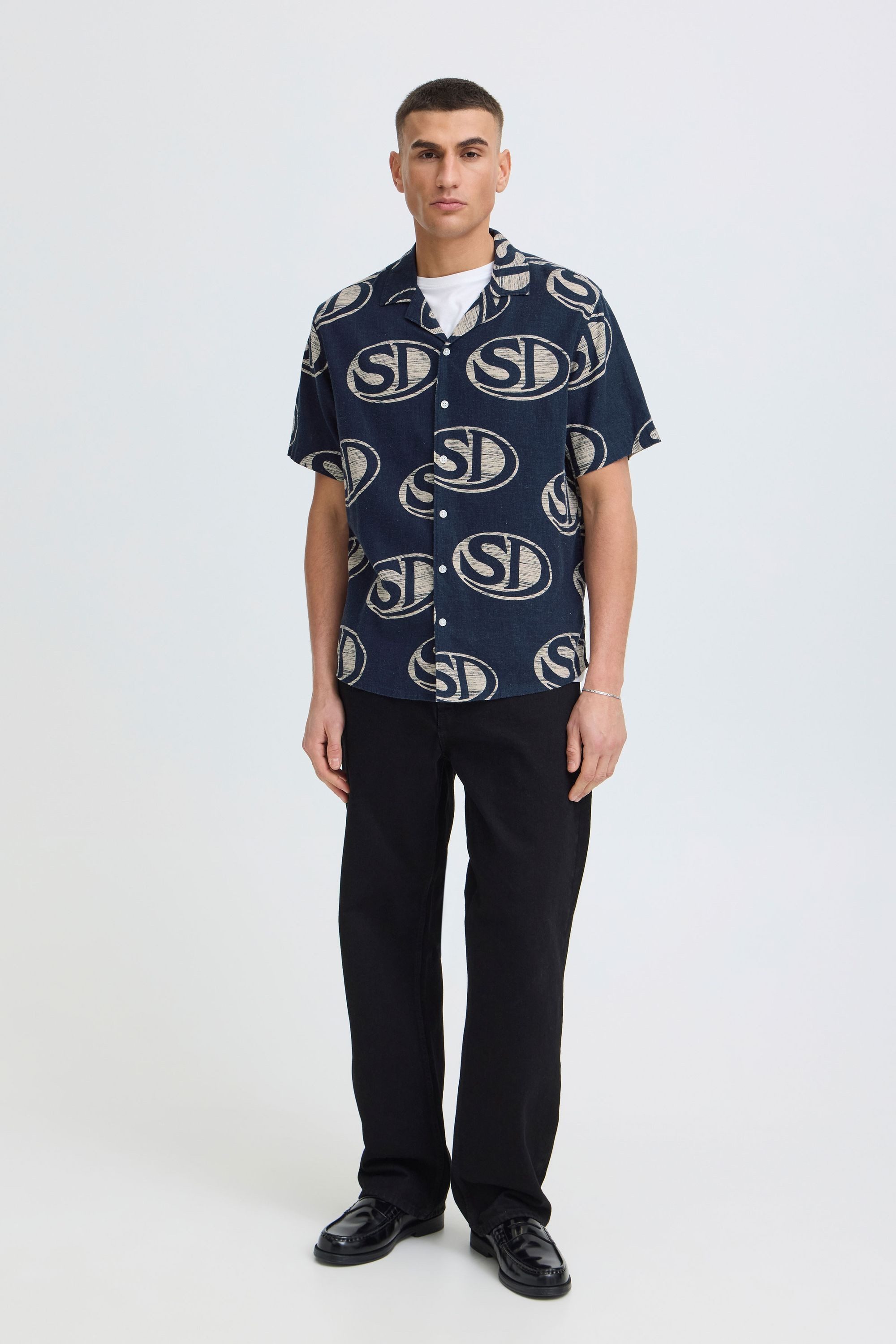 !Solid Leinenhemd SDUte Kurzarmhemd aus Leinen-Mix mit lässiger Passform