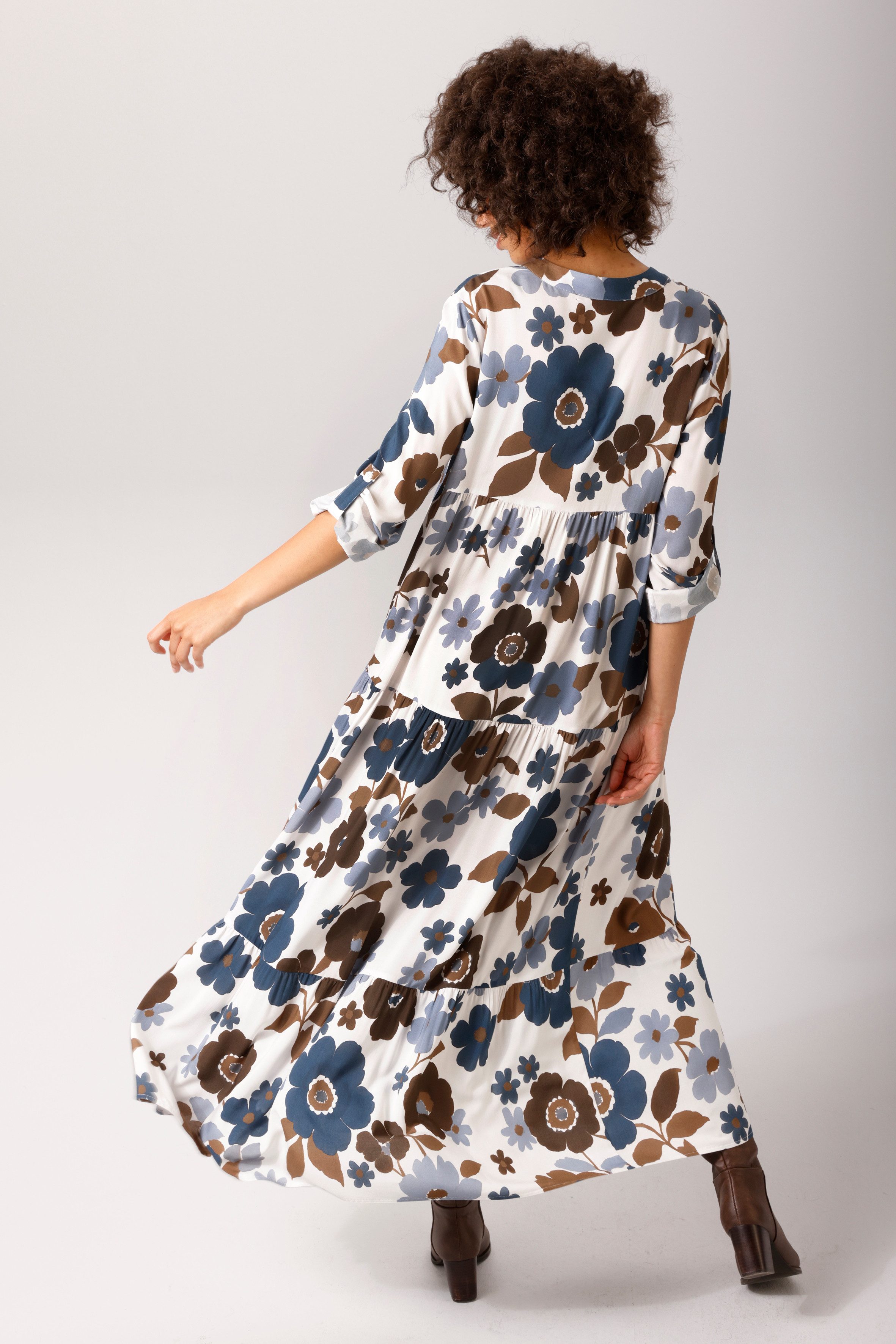 Aniston CASUAL Maxikleid mit großflächigen, grafischen Blumendruck - NEUE KOLLEKTION