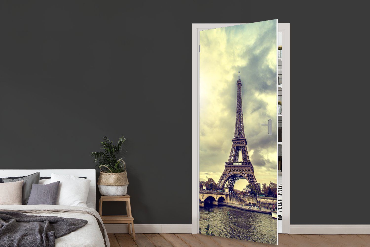 Türtapete und Tür, bedruckt, Paris, auf Matt, cm für (1 MuchoWow 75x205 Fototapete den Eiffelturm Türaufkleber, St), Wasserblick