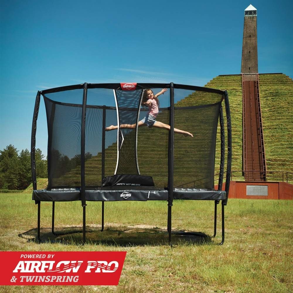 Berg Gartentrampolin rechteckig Ultim Champion Regular 330 Grey / grau + Safety Net Deluxe