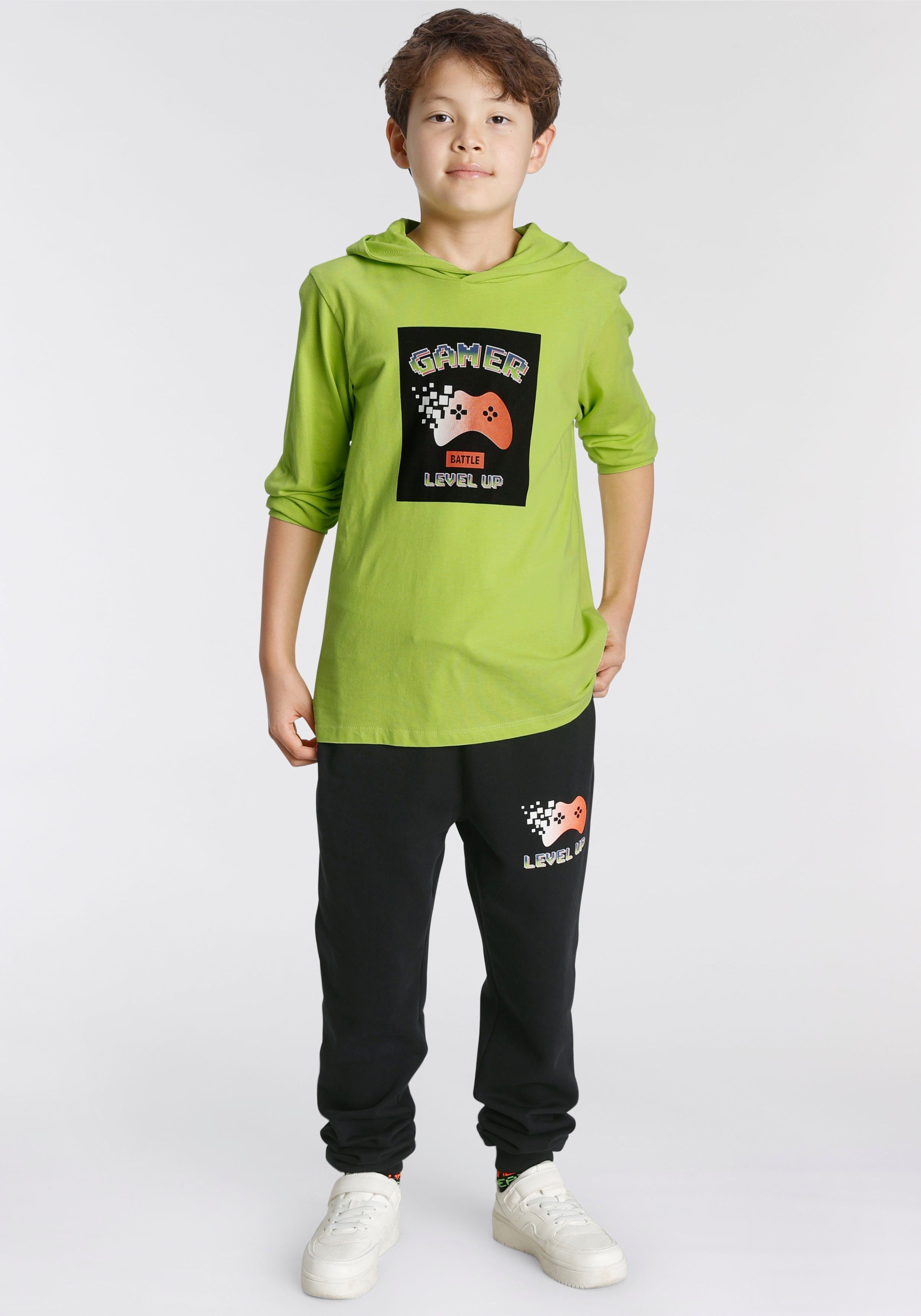 KIDSWORLD Shirt & Hose GAMER Set: Shirt und Sweathose (Set, 2-tlg)  Kapuzenshirt und Sweathose im Set