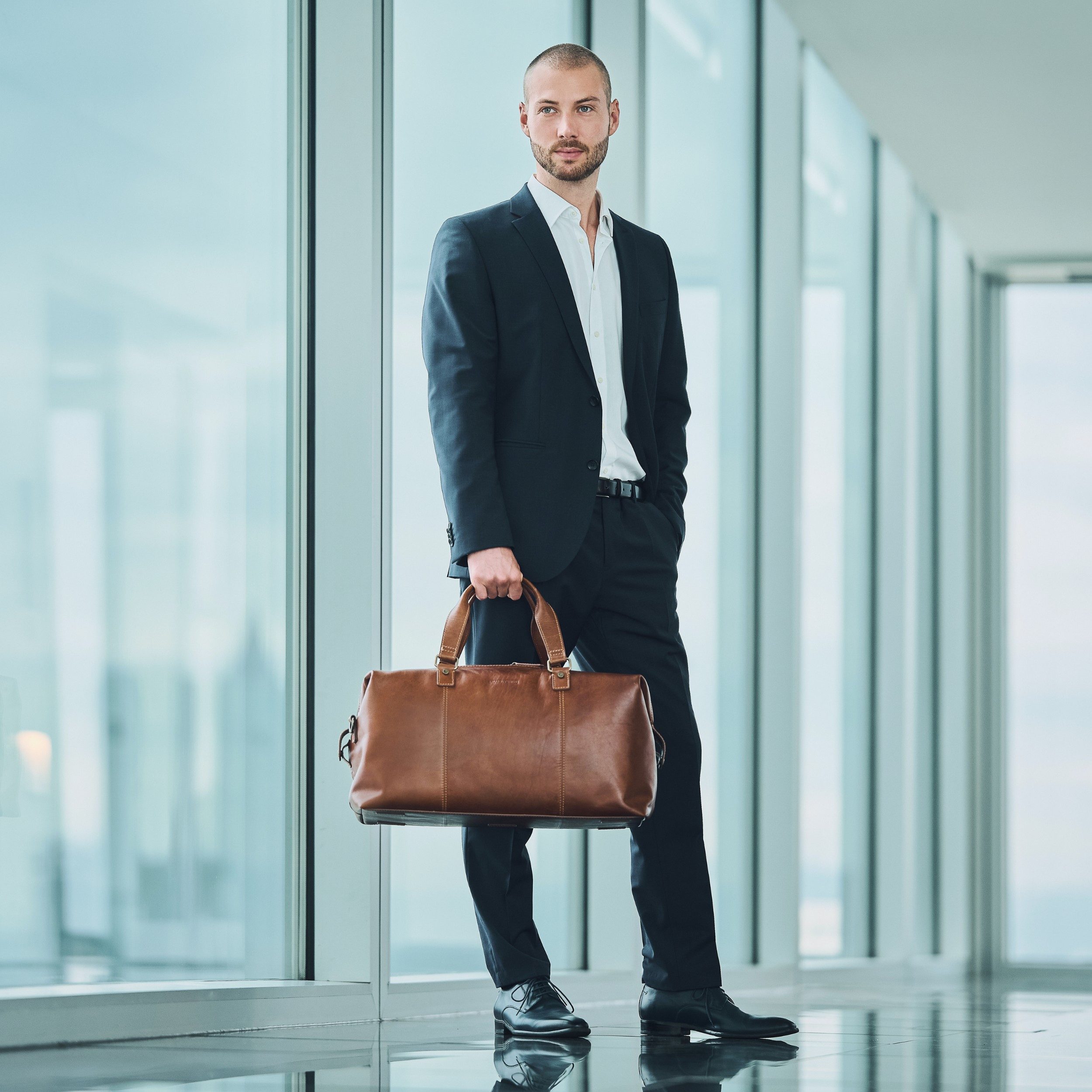 DRAKENSBERG Reisetasche Weekender »Enzo« Kastanien-Braun, aus luxuriösem Le günstig online kaufen