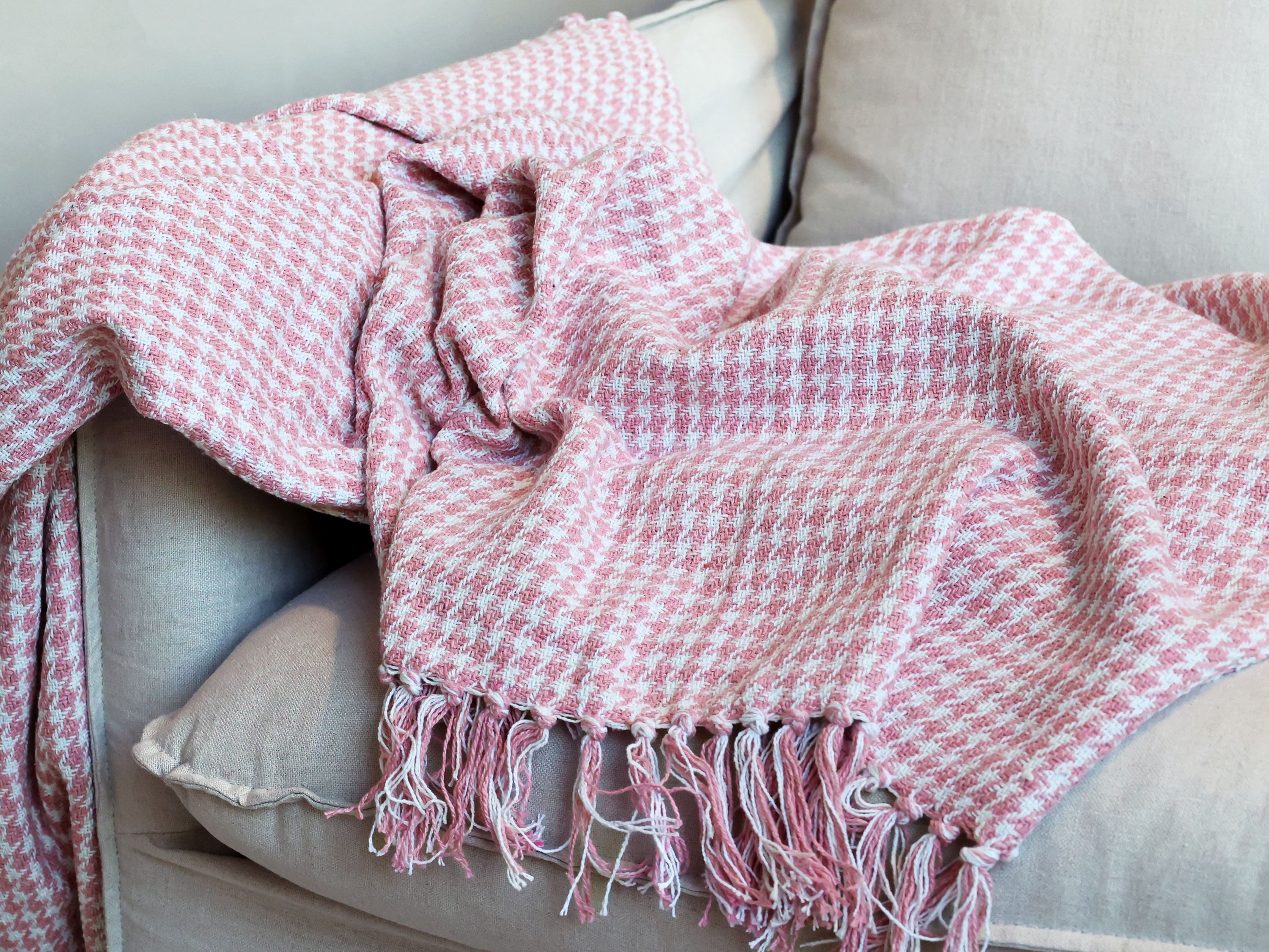 Wohndecke Chic Antique - Decke Plaid Kuscheldecke Muster Himbeere 155x130cm, Chic Antique