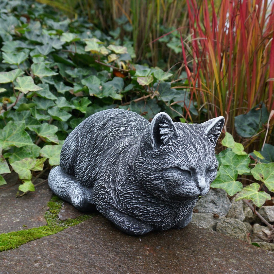 gartendekoparadies.de Gartenfigur Liegende Katze, Steinfigur, H. 17 cm, 8 kg, Frostsicher
