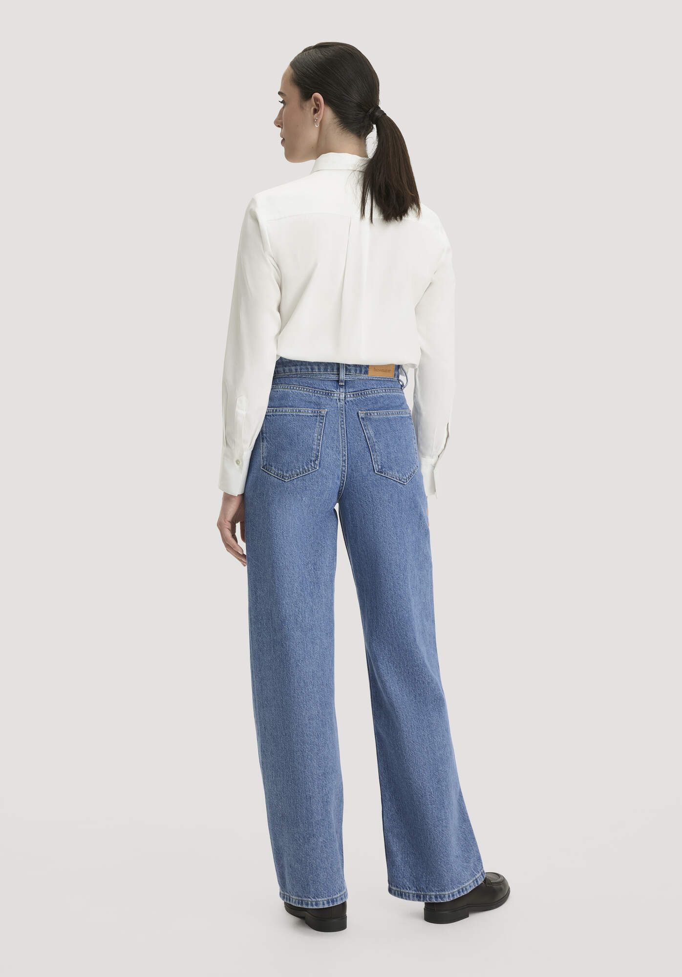 Hessnatur Bequeme Jeans Soft aus Bio-Baumwolle mit TENCEL™ Lyocell (1-tlg) Soft aus Bio-Baumwolle mit TENCEL™ Lyocell – Bild 4 von 5