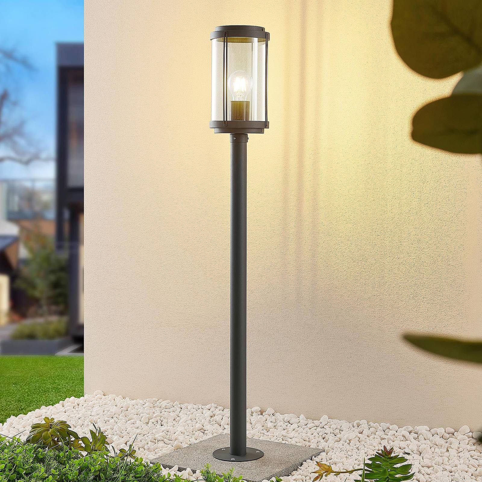 Lindby Außen-Stehlampe Ojali, Metall, Schwarz IP44, 1 x 15 W