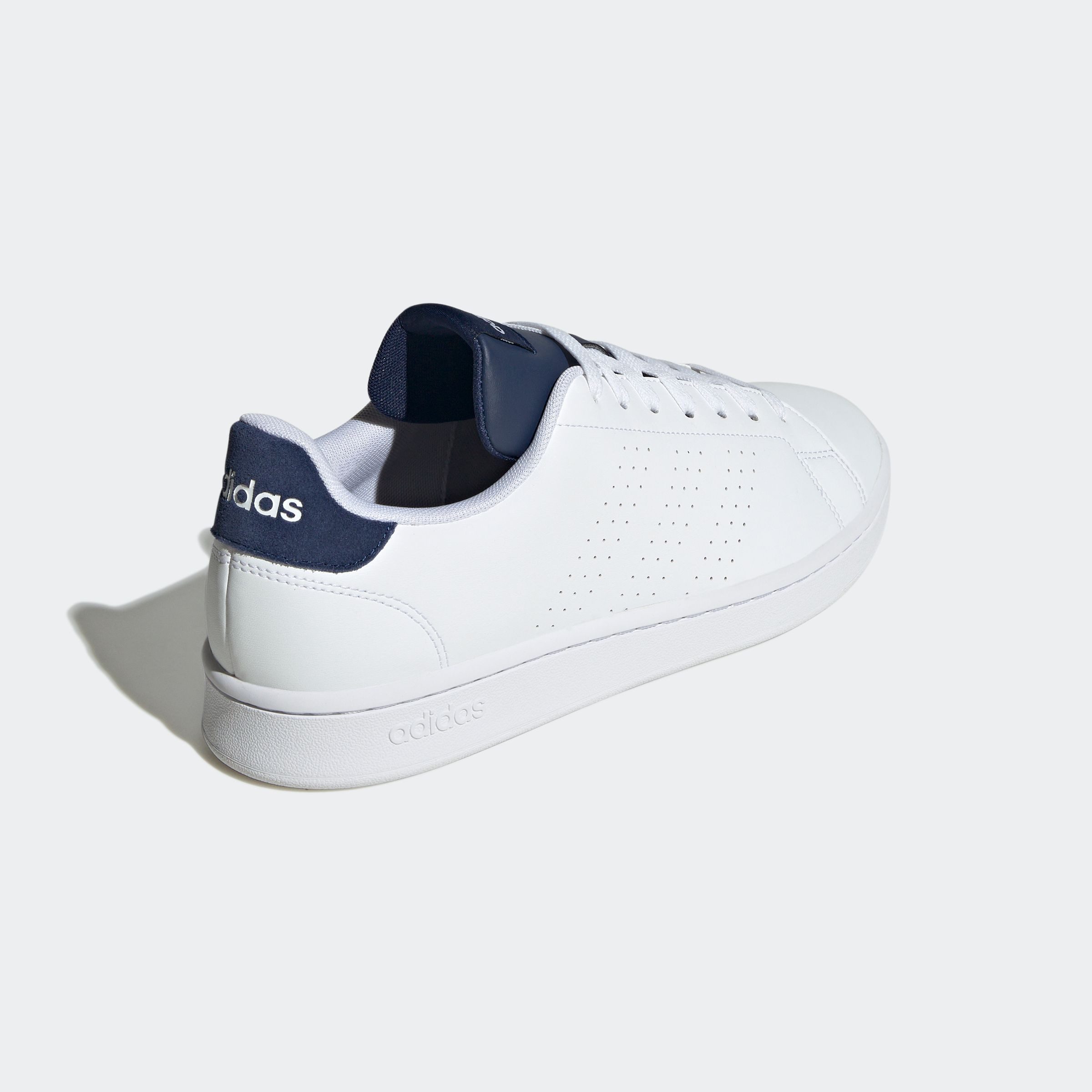 adidas Sportswear ADVANTAGE Sneaker Design auf den Spuren des adidas Stan Smith