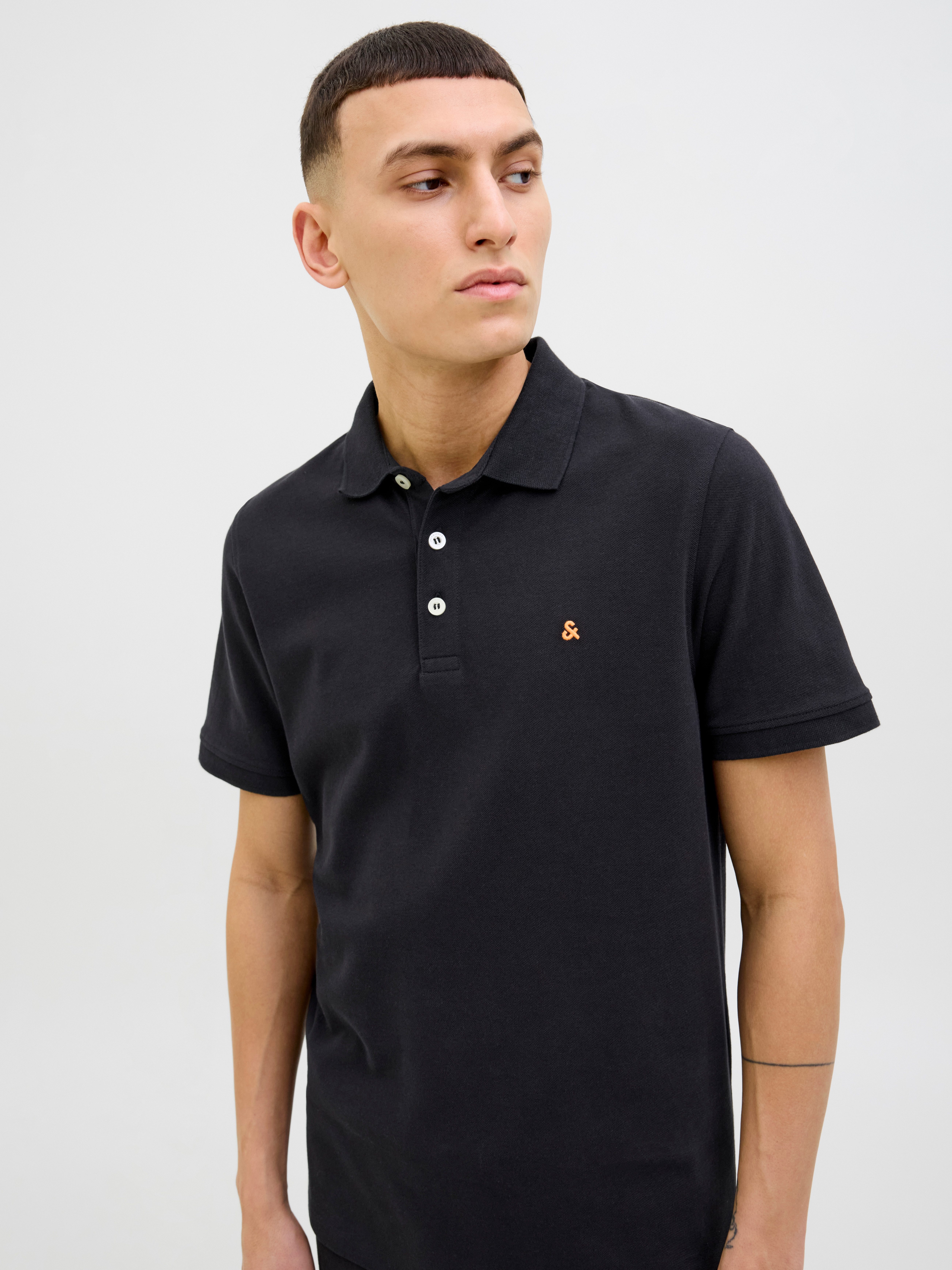 Jack & Jones Poloshirt JJEPAULOS POLO SS NOOS mit Logo Stickerei günstig online kaufen