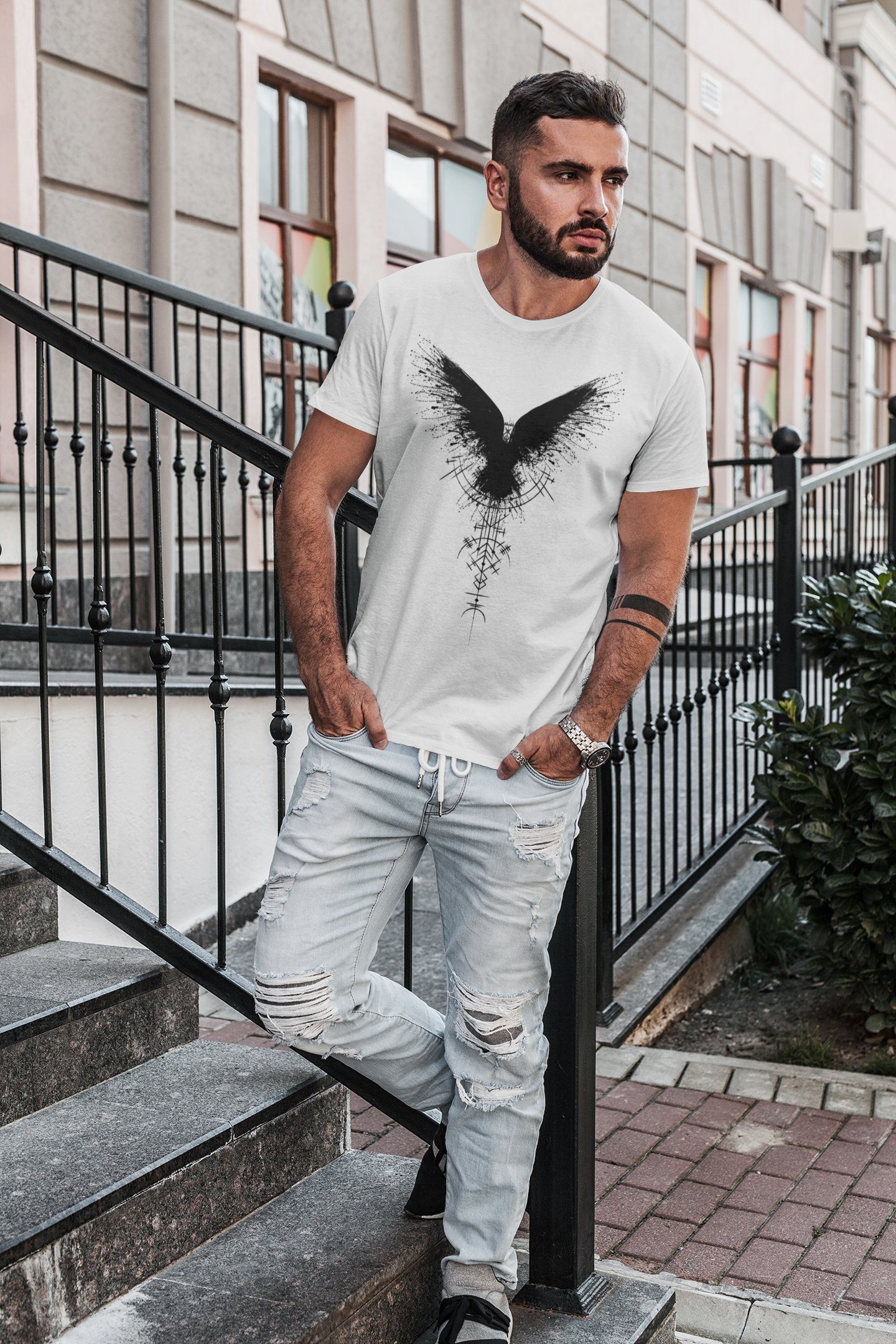 Baddery Print-Shirt Wikinger Tshirt: "Schattenrabe" - Viking Shirt Männer, hochwertiger Siebdruck, auch Übergrößen, aus Baumwolle – Bild 2 von 3