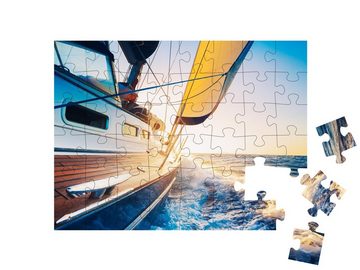 puzzleYOU Puzzle Segeln in den Sonnenuntergang, 48 Puzzleteile, puzzleYOU-Kollektionen Sport, Segelschiffe