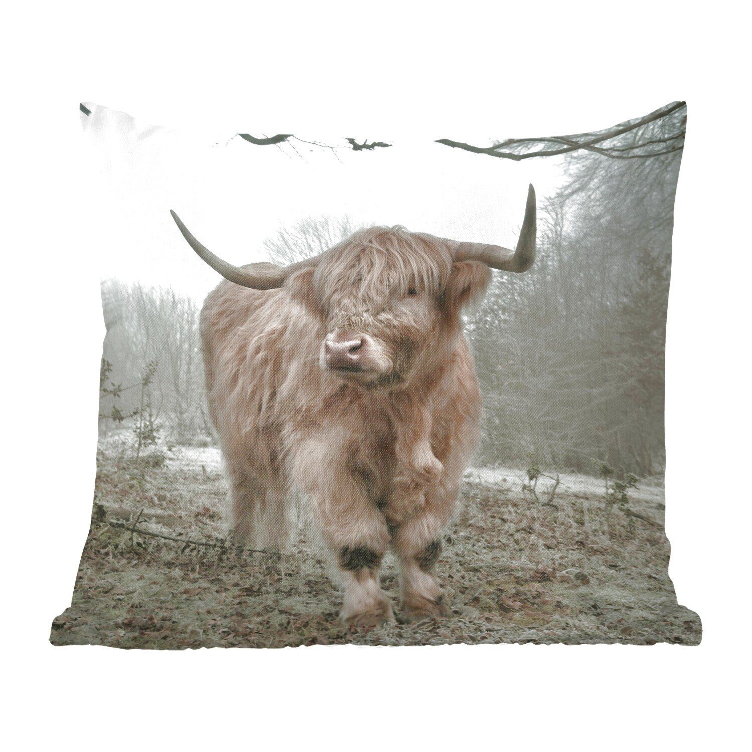 MuchoWow Dekokissen Schottischer Highlander - Wald - Nebel - Kuh - Tiere - Natur, Zierkissen mit Füllung für Wohzimmer, Schlafzimmer, Deko, Sofakissen
