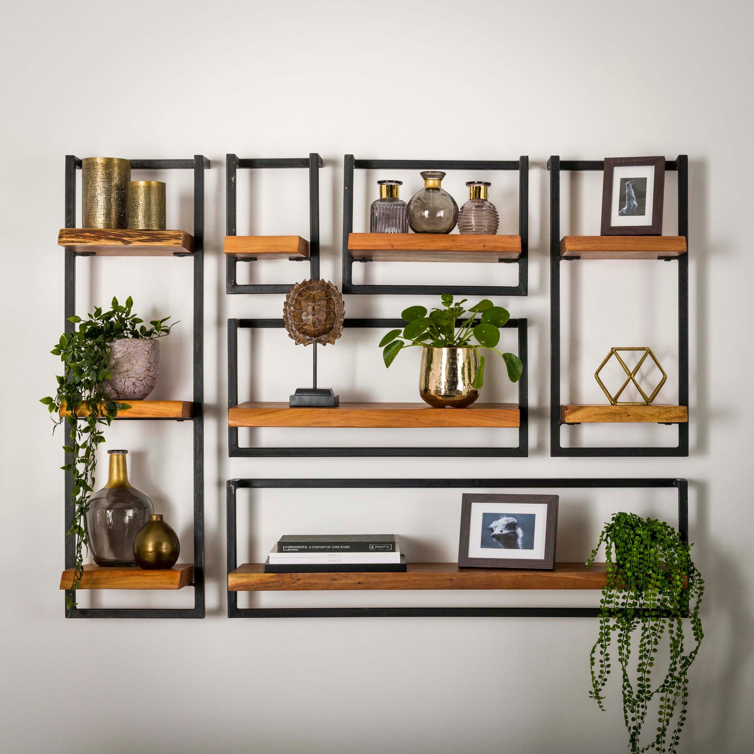 alesvelt Wandregal EDGE FRAME Quadratisches Industrial-Regal mit massiver Baumkante, 30x25x30cm, Akazienholz