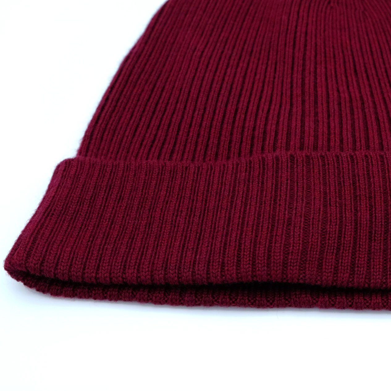 BEAZZ Strickmütze Wintermütze Wollmütze Damen warm weich WOLLE merlot Merino helles und 100% Feinstrick, rot