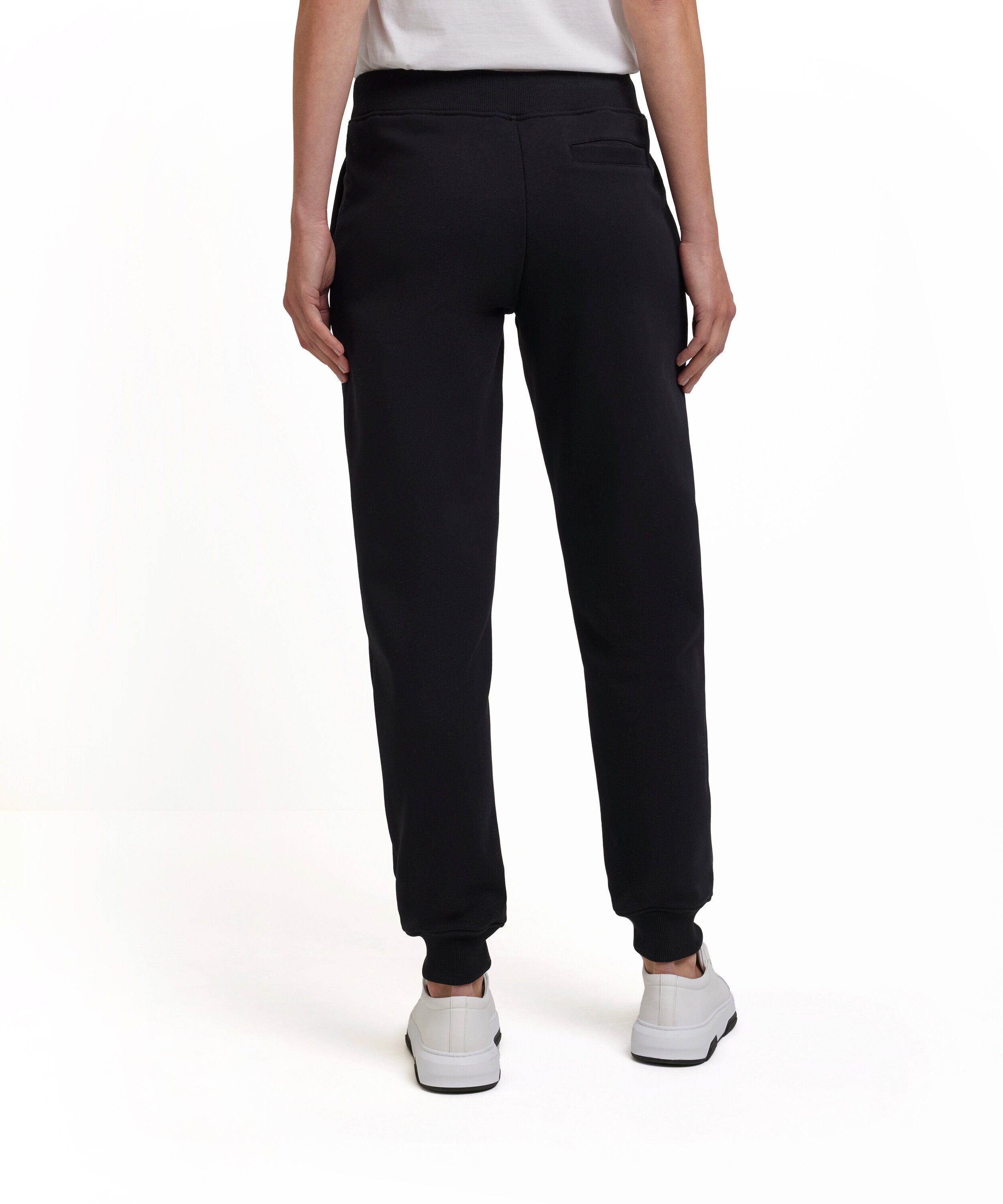 FALKE Sweathose Sweathose mit Bio-Baumwolle (1-tlg) mit Bio-Baumwolle