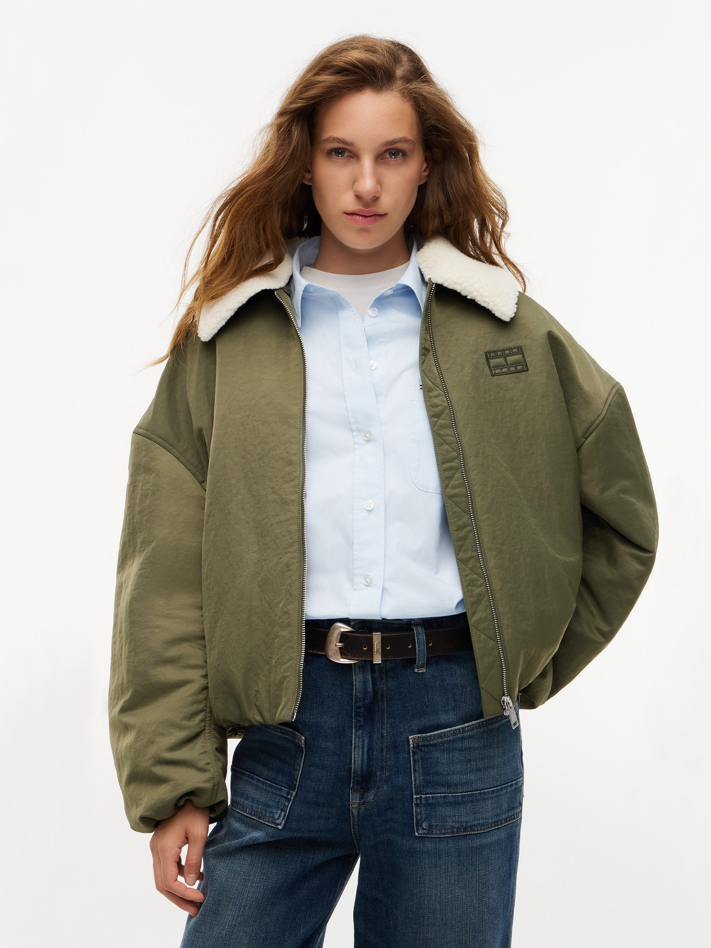 Tommy Jeans Bomberjacke TJW FUR COLLAR UTILITY BOMBER Kunstfaser, mit Fellimitat