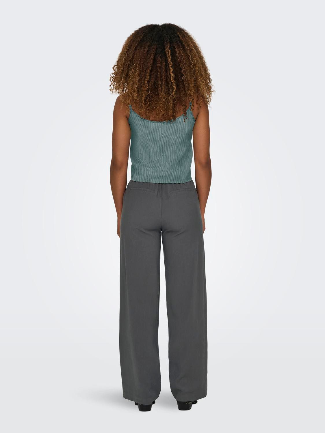 ONLY Trägertop ONLLECEY SL KNOT SINGLET NOOS WVN Materialmix, regular fit