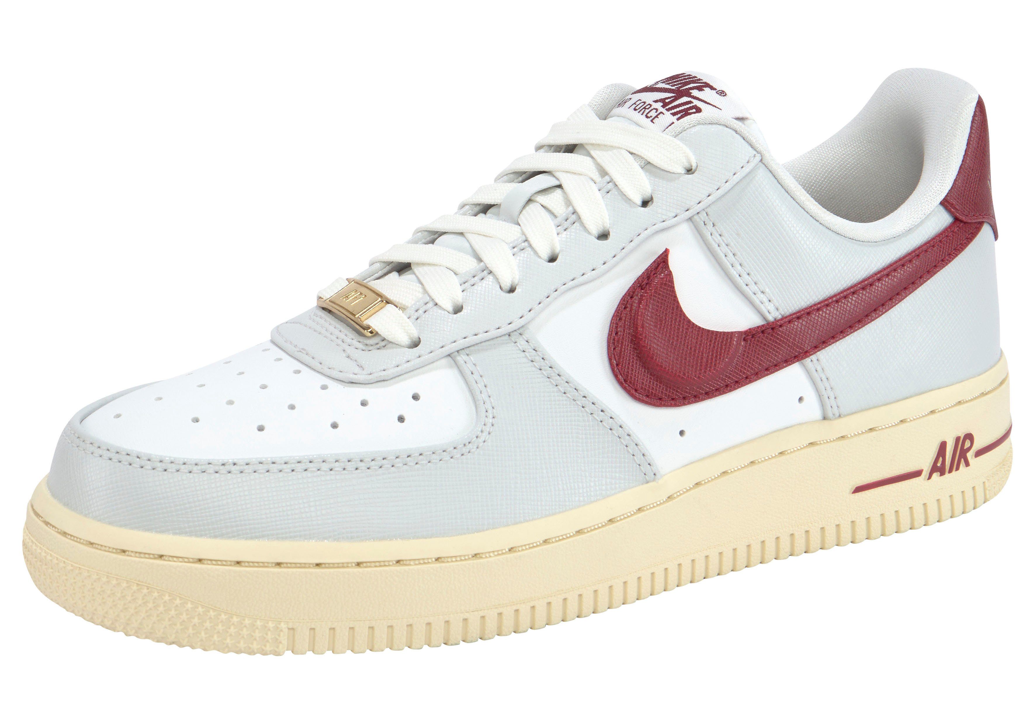 Nike Sportswear Nike Women's Air Force 1 Low "Swoosh Pocket" Кросівки