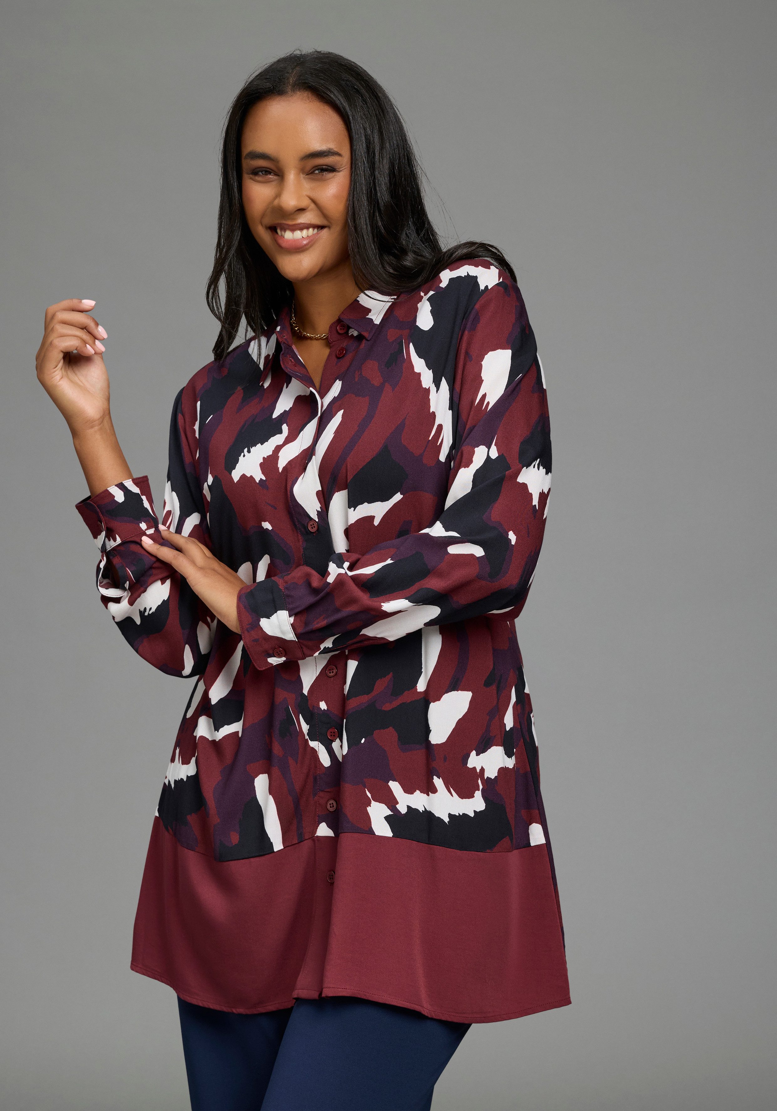 Laura Scott CURVE Longbluse Große Größen Langarm, aus Viskose, figurumspielende Passform