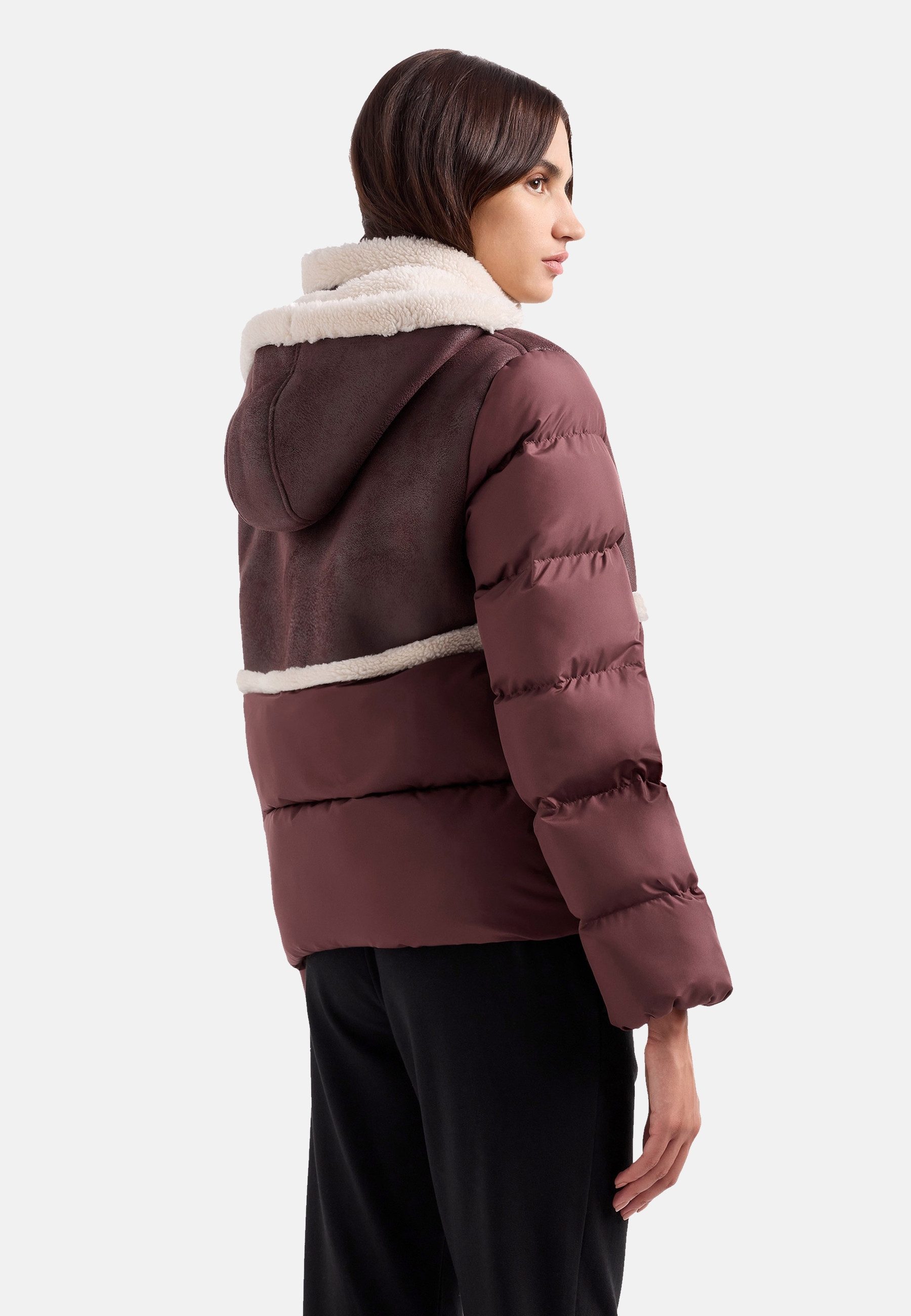 Emporio Armani Steppjacke Jacke Winterjacke (1-St)