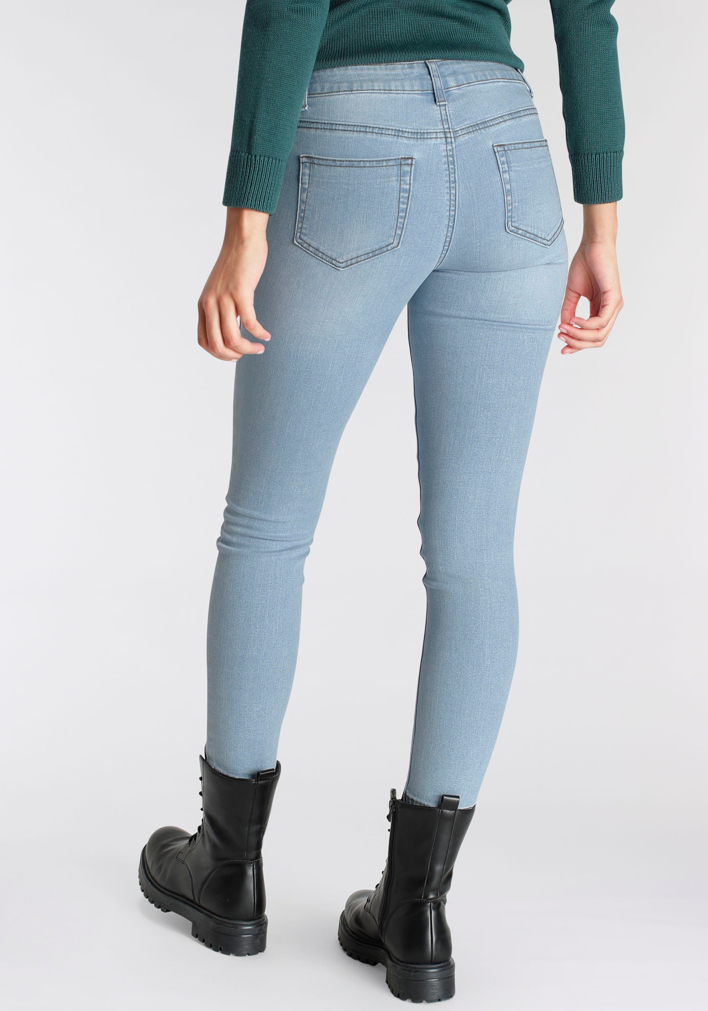 Arizona 7/8-Jeans mit Keileinsätzen extra-enger Schnitt, günstig online kaufen