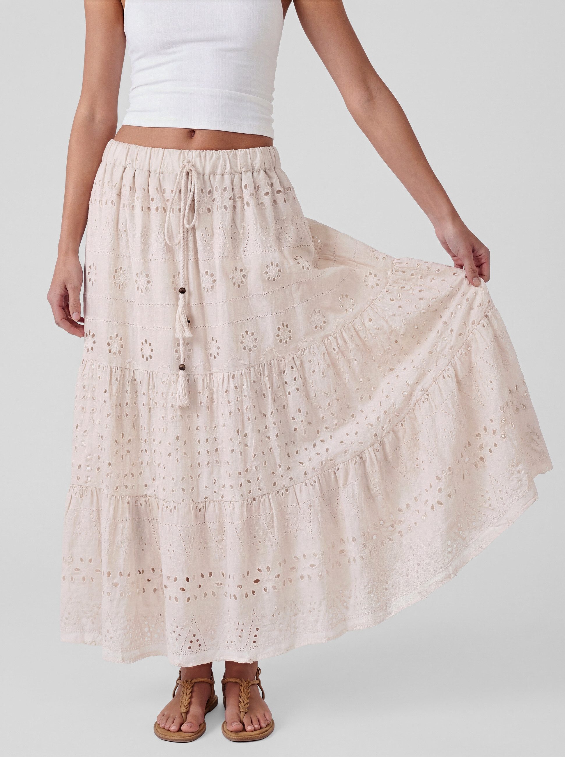 PEKIVESSA Maxirock Boho-Sommerrock mit Lochstickerei in angesagter Stufen-Optik (Tiered Design)