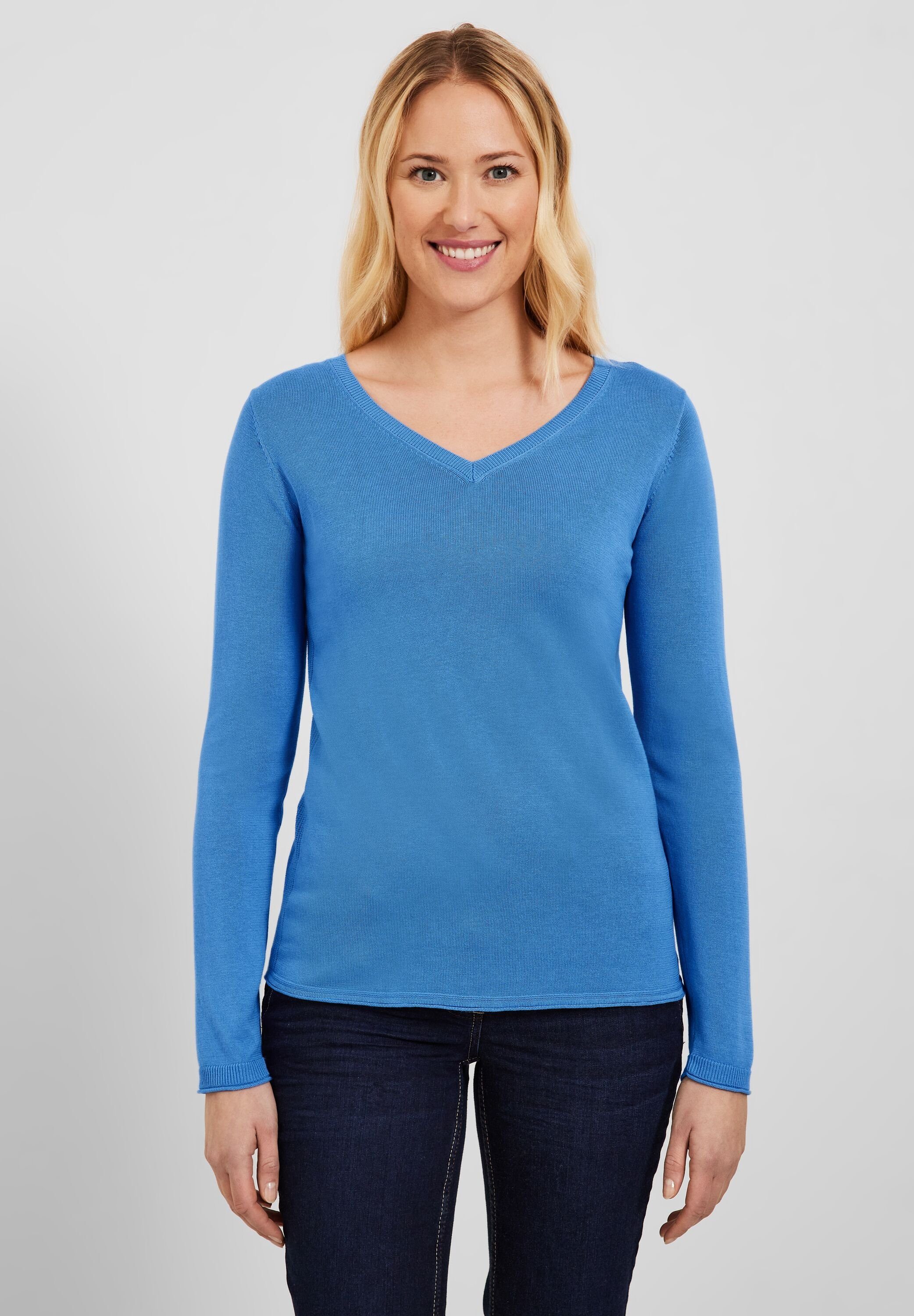 Cecil V-Ausschnitt-Pullover mit femininem campanula V-Ausschnitt blue