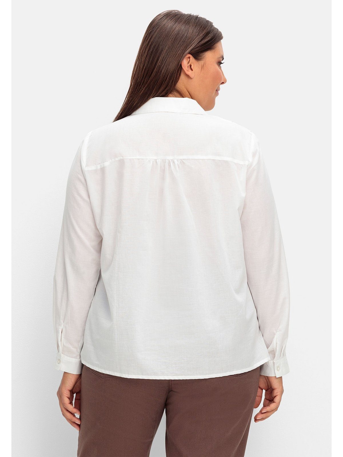 Hemdkragen und Schulter Rücken der Große Sheego an Tunika Knopfleiste, kurzer Größen im mit und Raffungen