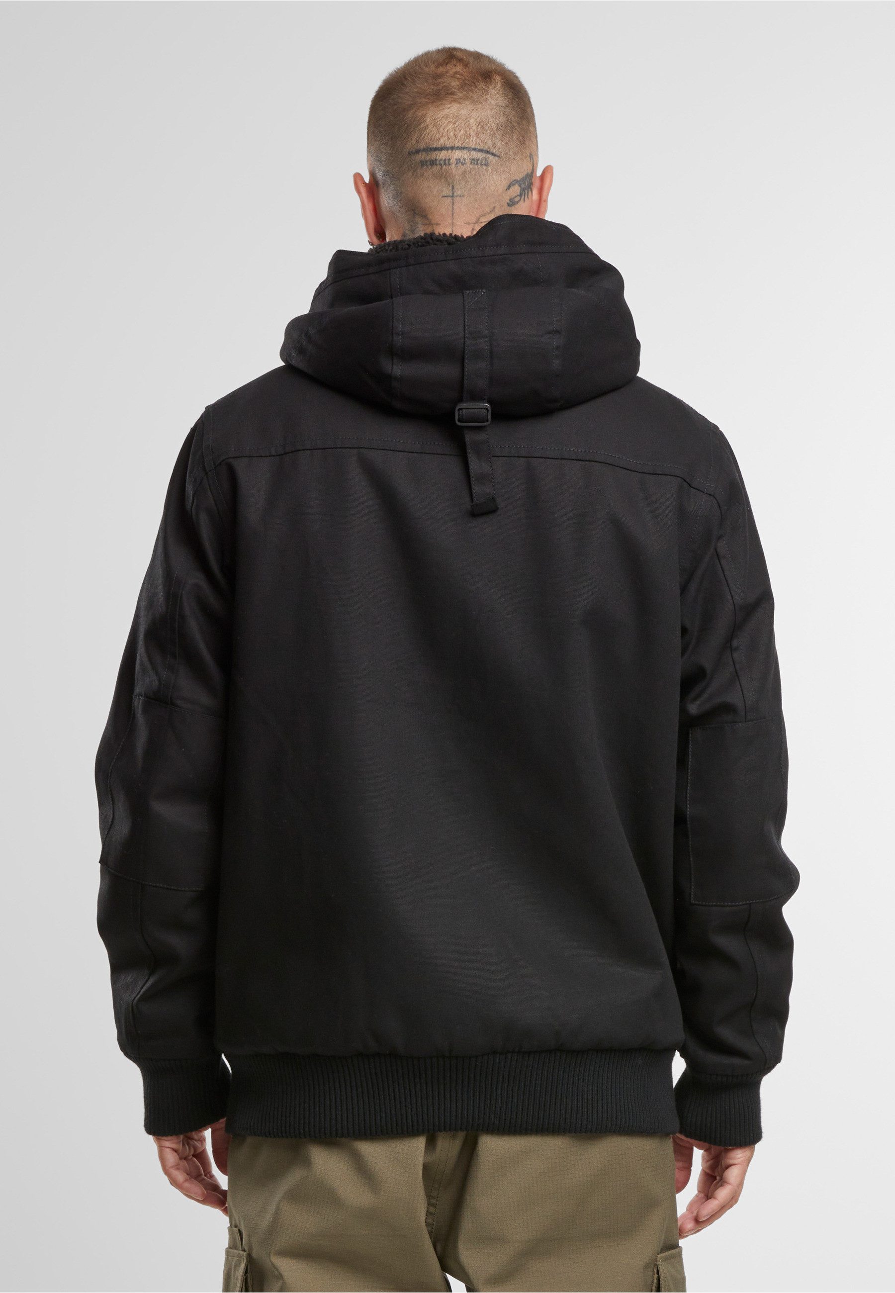 Brandit Winterjacke Brandit Brandit Men Essential Jacket (1-St)