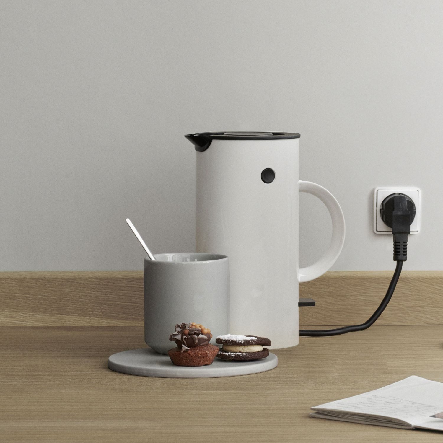 Stelton Wasserkocher EM77 0,5 l Weiß, 0,5 l, 700 W