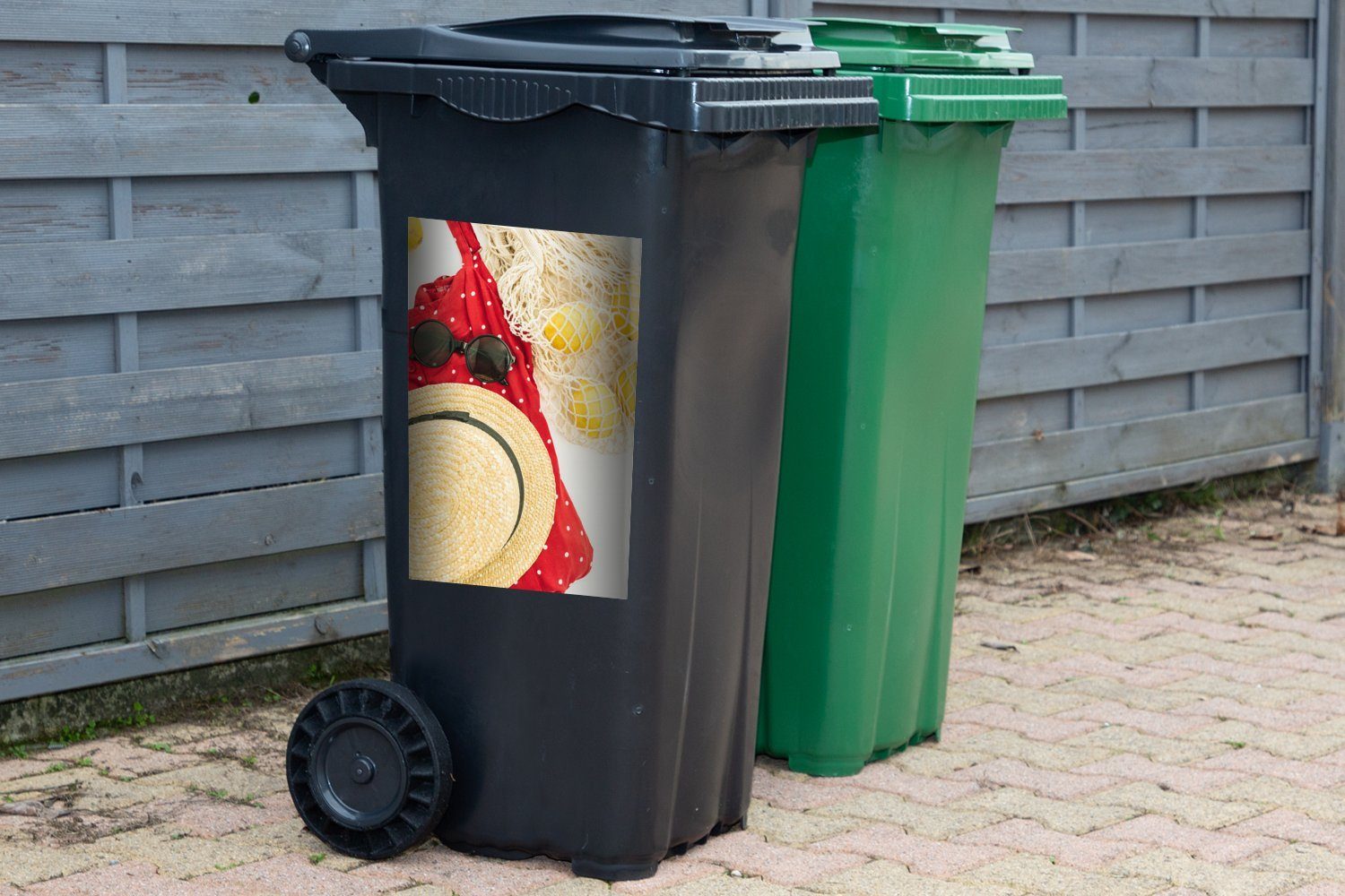 Mülleimer-aufkleber, Wandsticker Sommer Container, Tasche Hut Abfalbehälter - MuchoWow Sticker, St), (1 Mülltonne, -