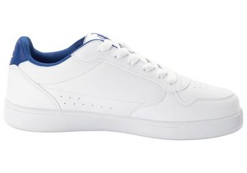 Champion New Court Sneaker