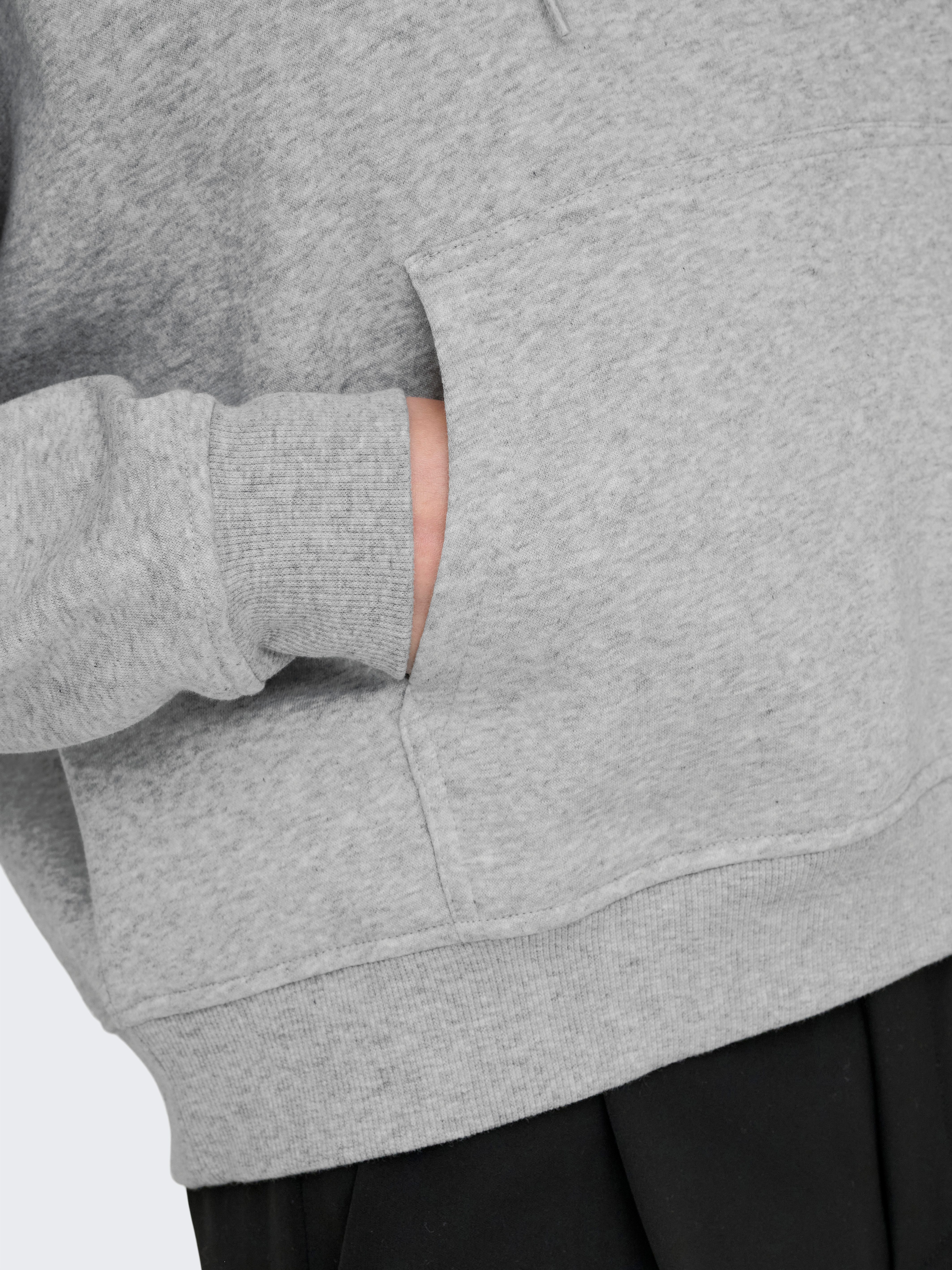 ONLY Kapuzensweatshirt ONLSWEAT L/S HOODIE OVERSIZE PKT SWT