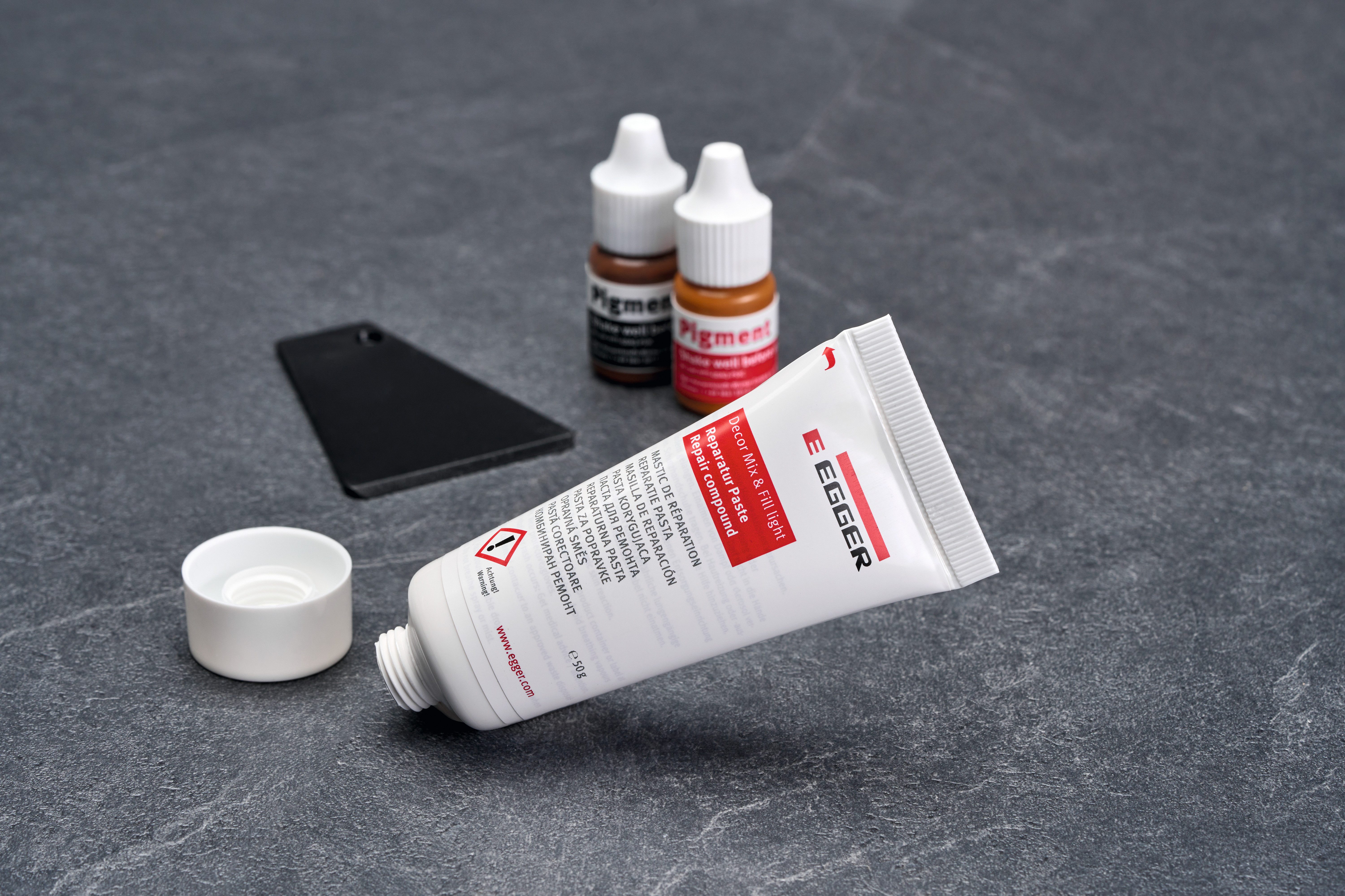 EGGER Laminat-Reparaturset Decor Mix und Fill hell, 1-St., Laminat Reparieren mit Auffüllpaste Spachtelmasse im Set