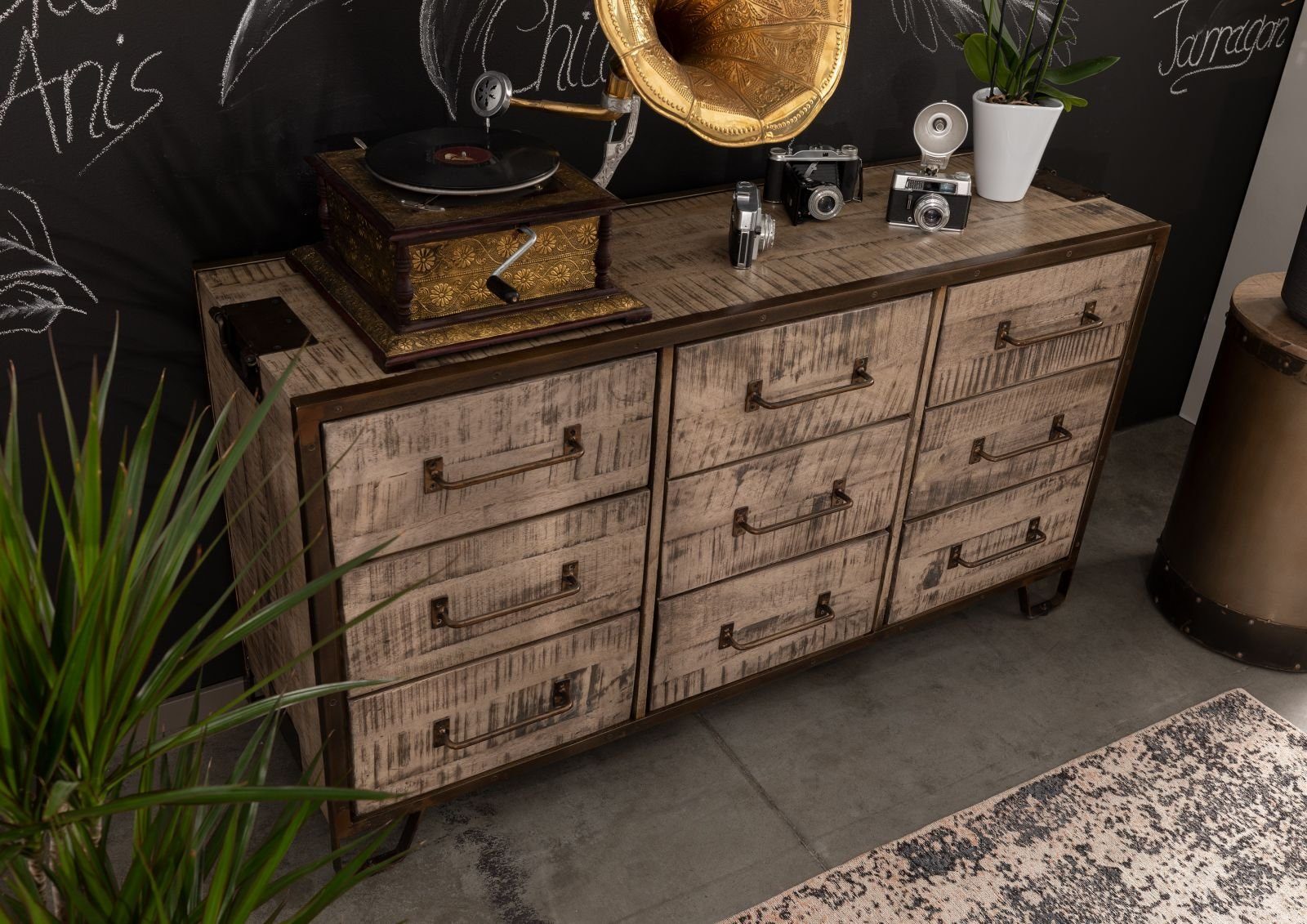 Massivmoebel24 Sideboard HEAVY INDUSTRY (Massivholz), Sideboard Mango 150x45x80 braun lackiert HEAVY INDUSTRY #218