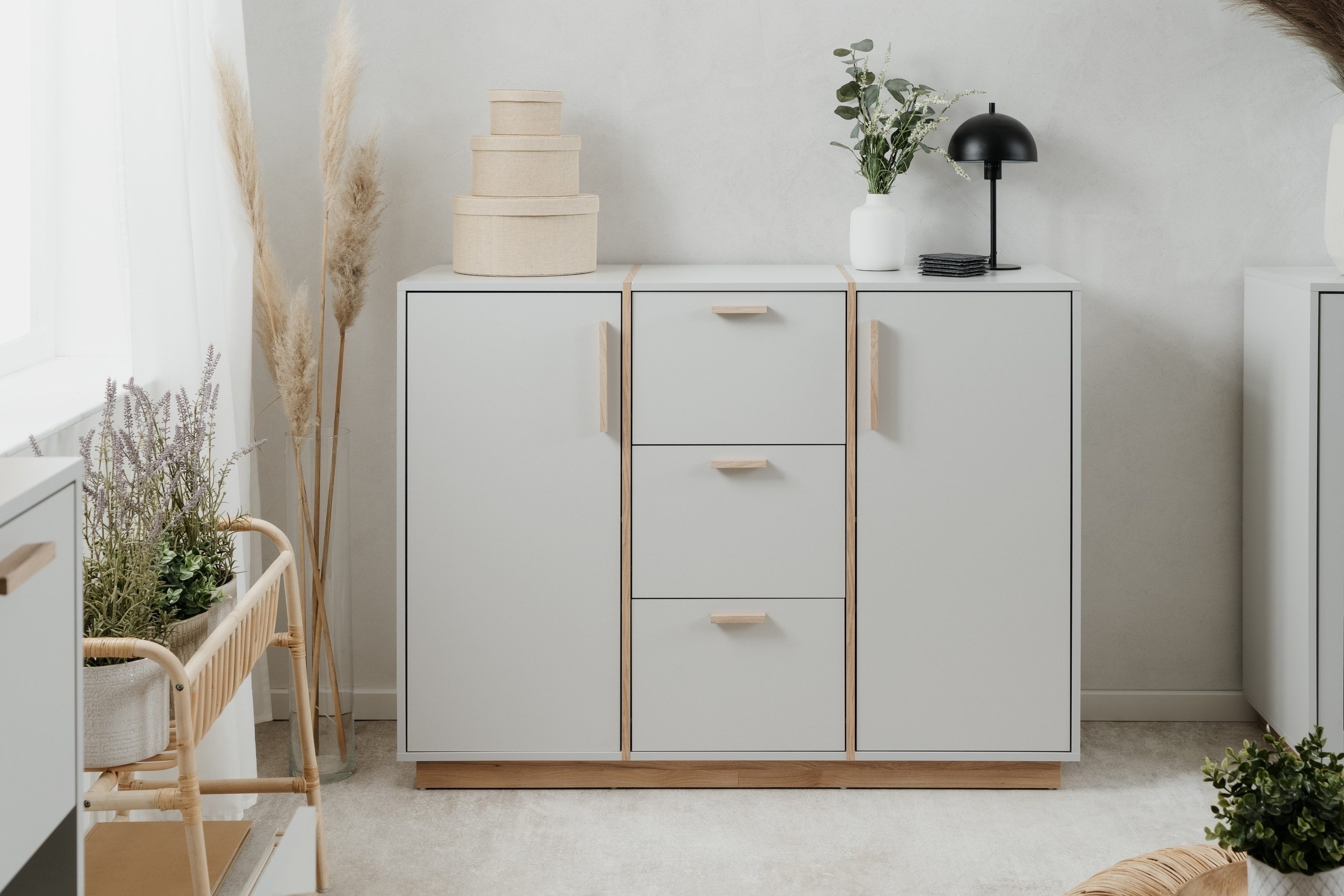freiraum Sideboard Split, 2 Türen, 3 Schübe, 4 Böden, grau / Eiche Dekor - 125x94x40cm (BxHxT)