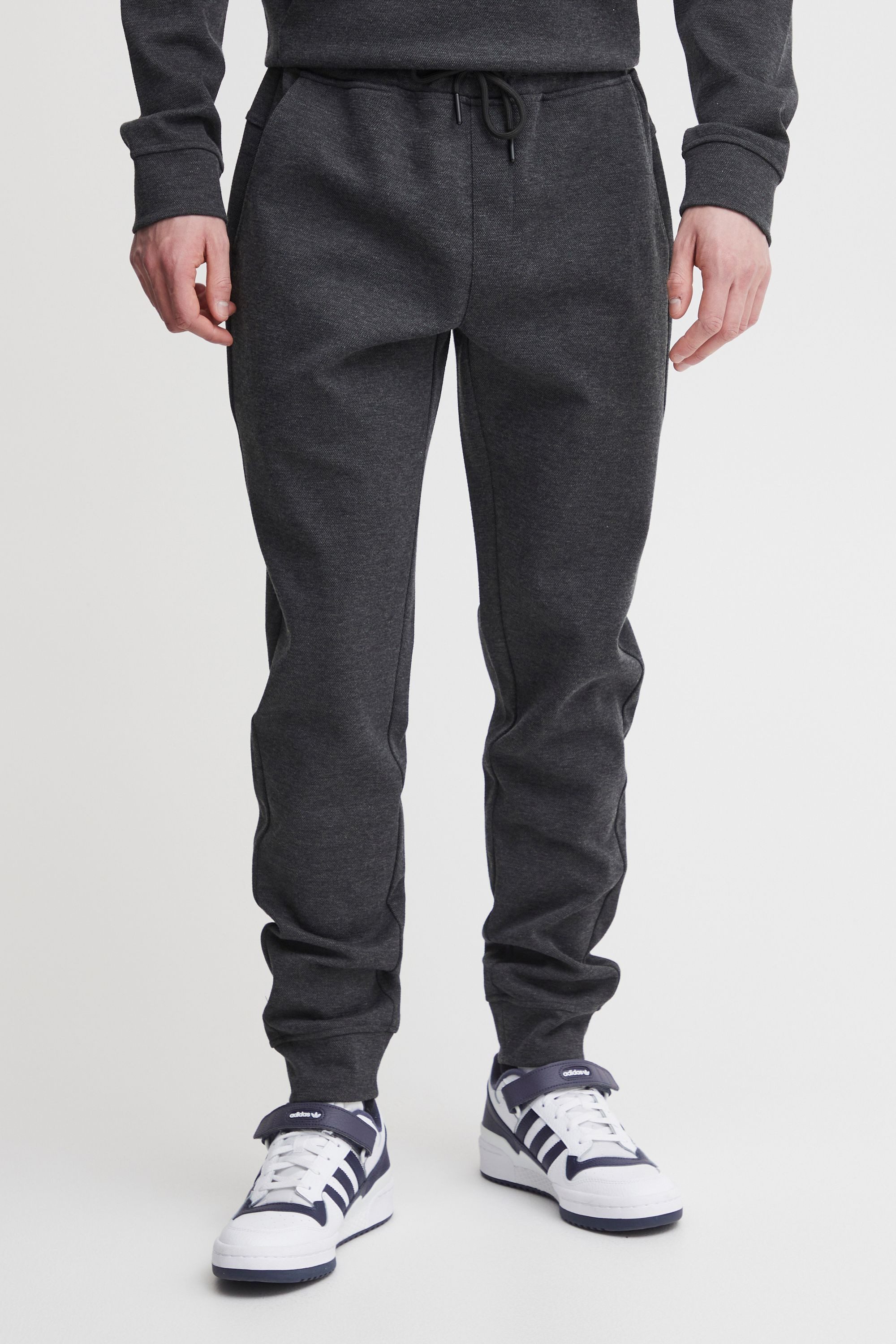 !Solid Jogginghose SDQuinn - 21301033-ME Modische günstig online kaufen