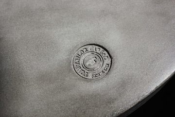 TOM TAILOR Couchtisch 60 x 60 cm 09984-13 Tischplatte Beton grau, Beine Nussbaum farbig