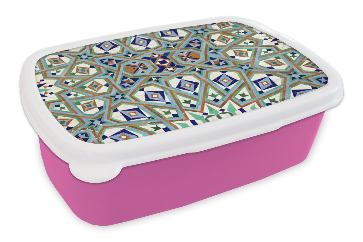 MuchoWow Lunchbox Eine marokkanische Mosaikwand, bei der die Figuren ineinander, Kunststoff, (2-tlg), Brotbox für Erwachsene, Brotdose Kinder, Snackbox, Mädchen, Kunststoff rosa