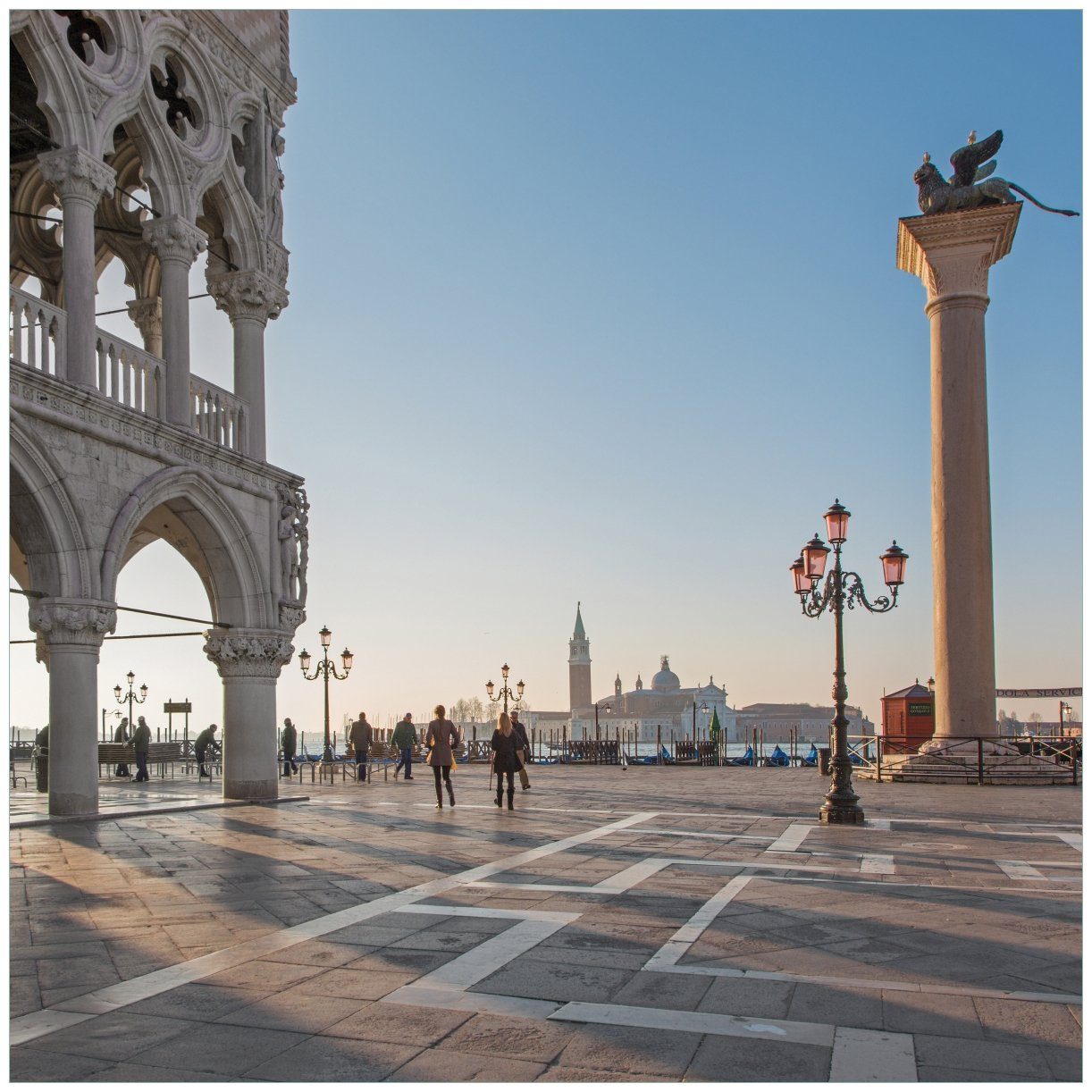 Wallario Tischplatte Venedig - Dogenpalast, Markusplatz und San Giorgio Maggiore I (1 St), für Ikea Lack Tisch geeignet