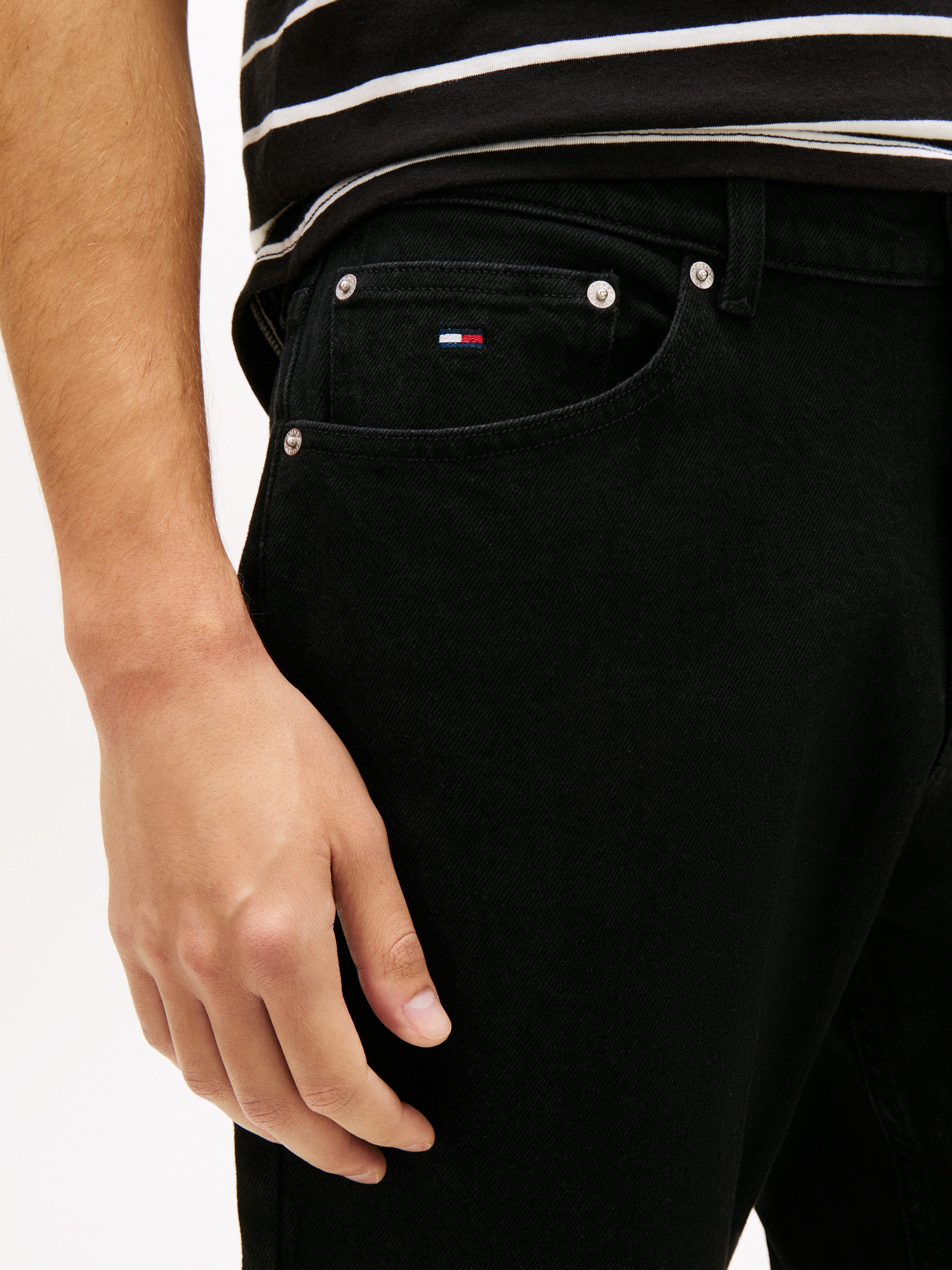 Tommy Jeans Slim-fit-Jeans RYAN SLIM FIT Slim fit mit praktischen Taschen