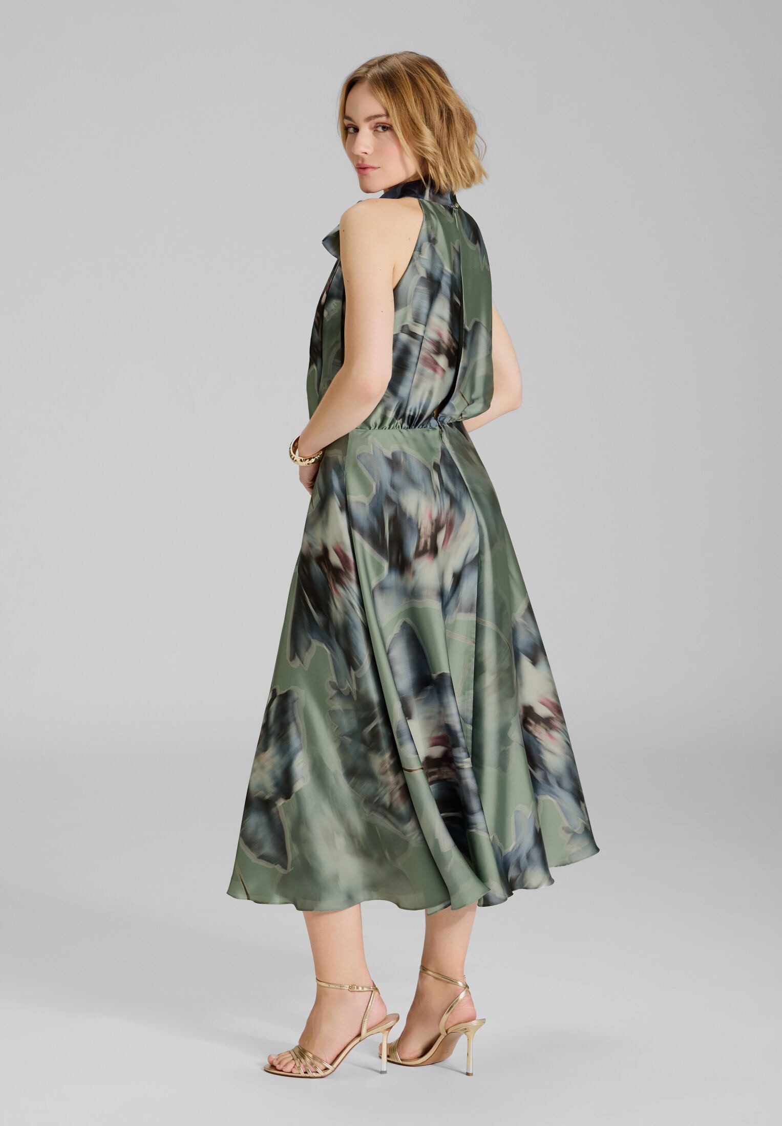 SWING Cocktailkleid Lockeres Oberteil mit ausgestelltem Rockteil günstig online kaufen