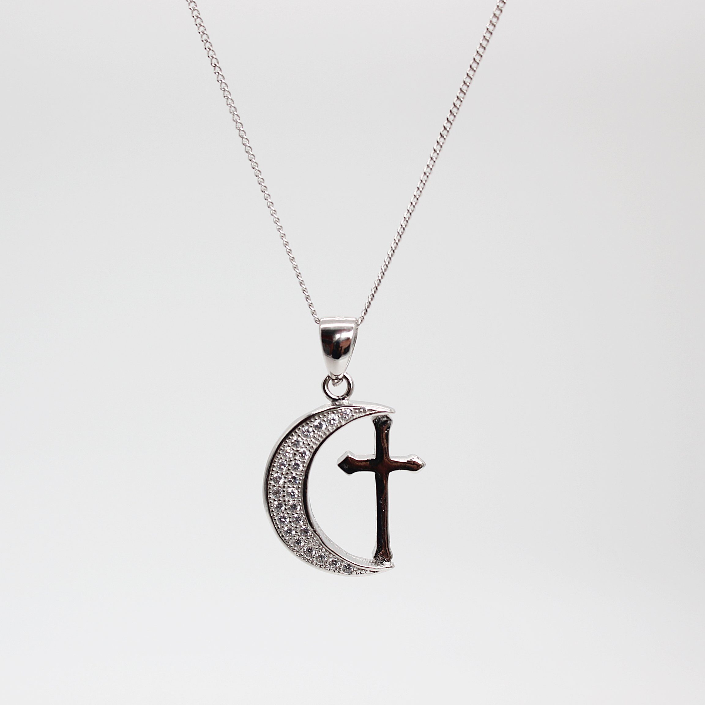 ELLAWIL Kette mit Anhänger Silberkette mit Mond Anhänger Damen Zirkonia Halskette Kreuz (Kettenlänge 40 cm, Sterling Silber 925), inklusive Geschenkschachtel