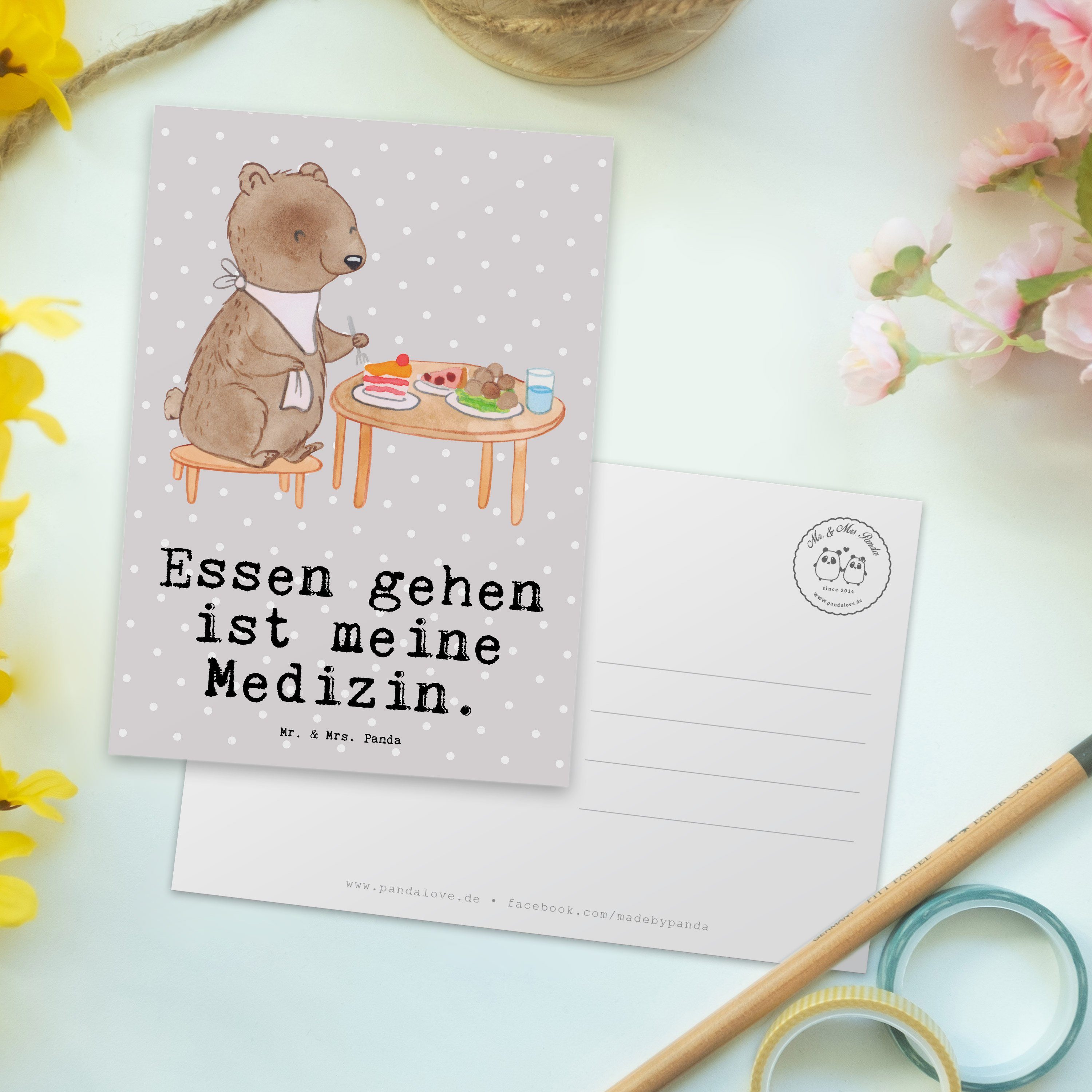 Geschenk, Pastell Mr. Medizin - Panda Karte, Bär Essen Geschenkkar Postkarte & gehen Grau - Mrs.