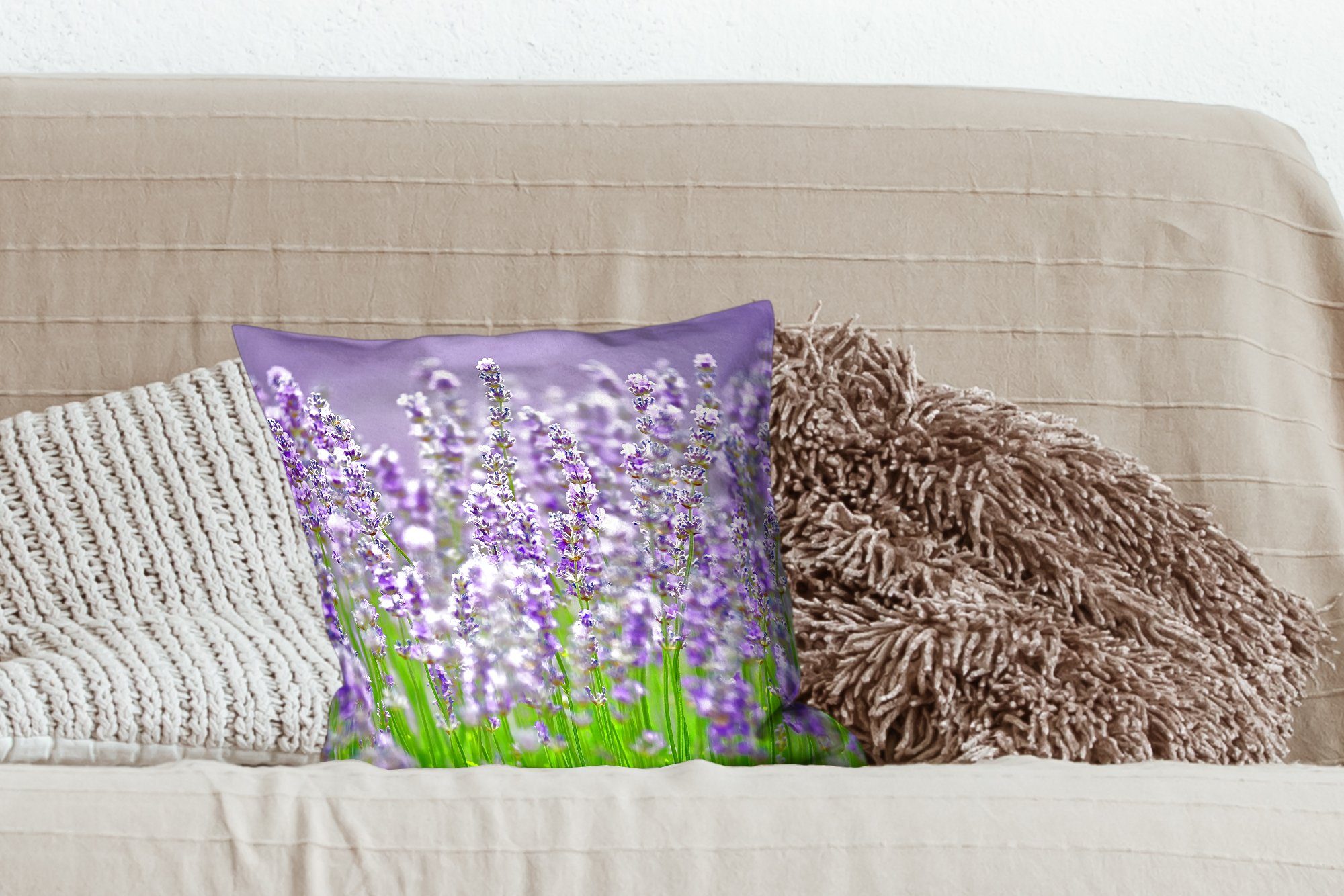 wilden Lavendels, Schlafzimmer, Sofakissen Füllung für des mit Zierkissen Nahaufnahme Deko, MuchoWow violetten Wohzimmer, Dekokissen