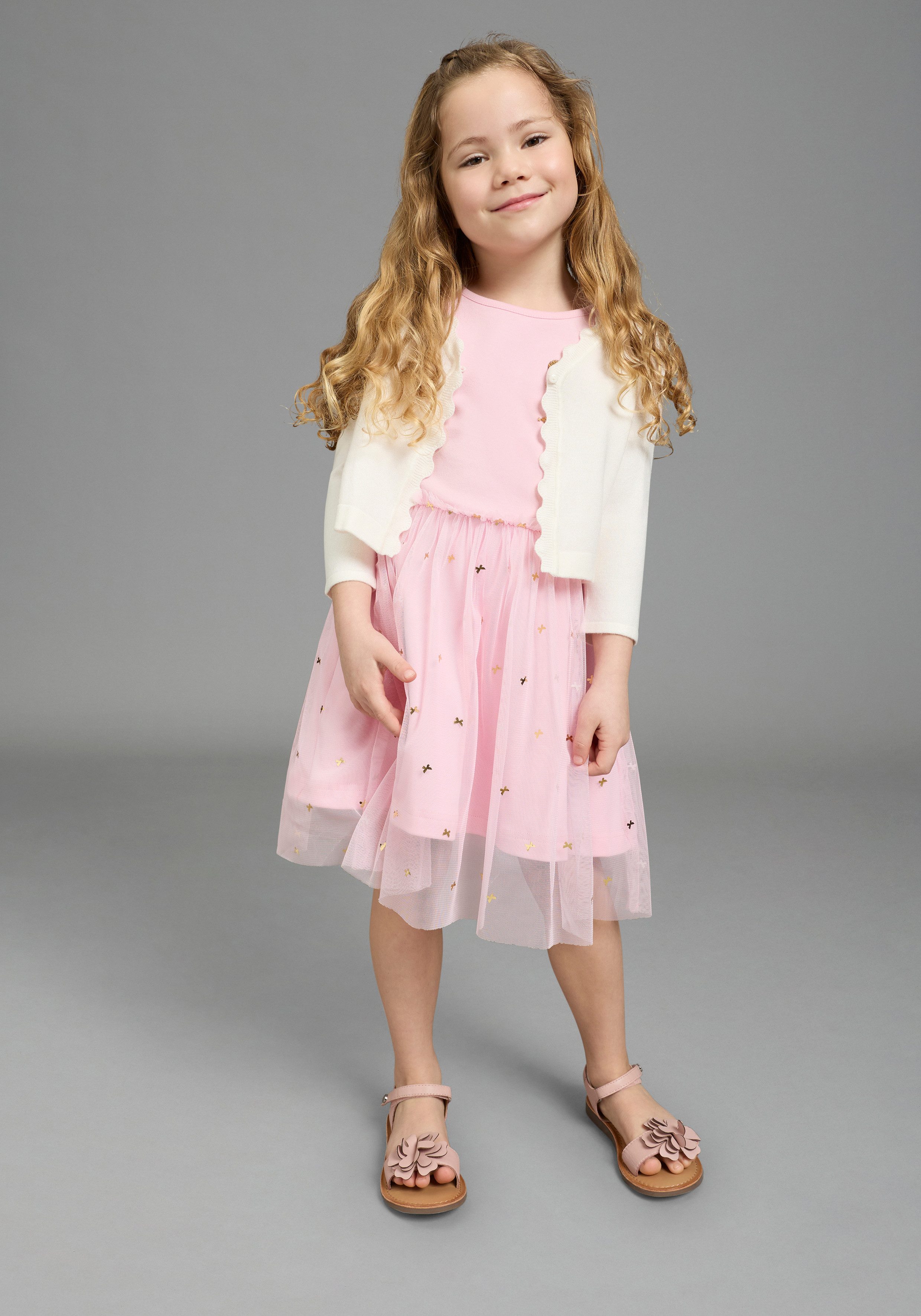 KIDSWORLD Jerseykleid Kleid mit Tüllrock und Wende-Pailletten ausgestellter Saum, für Mädchen, aus Baumwolle und Polyester. € 32,99, (€ 32,99 pro 1 Stk).