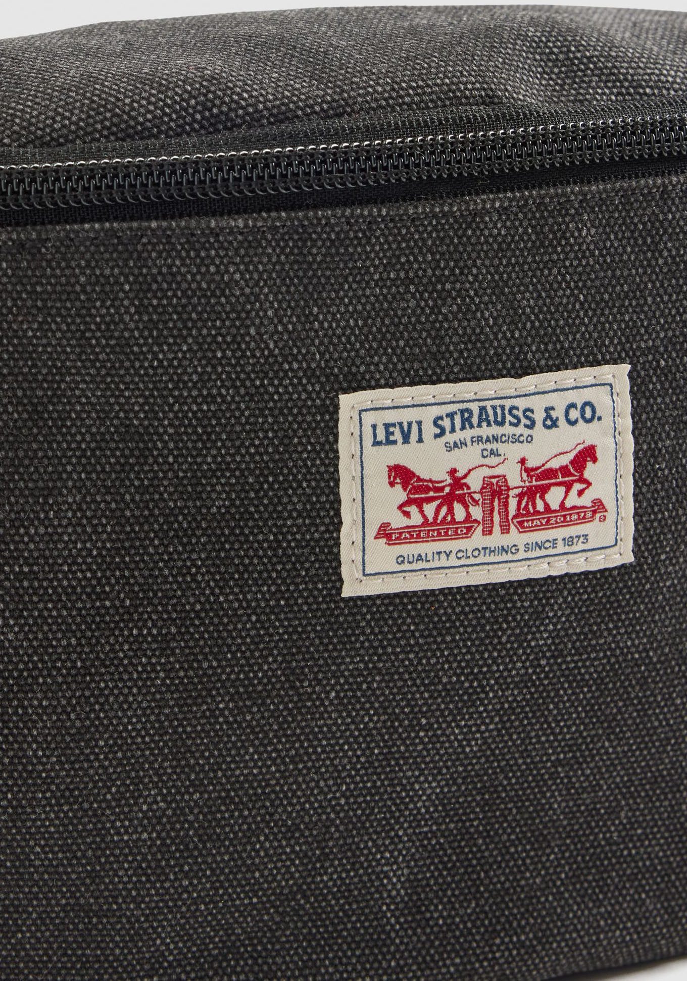 Levi's® Bauchtasche DUBOCE SLING OV, mit Logo Stickerei