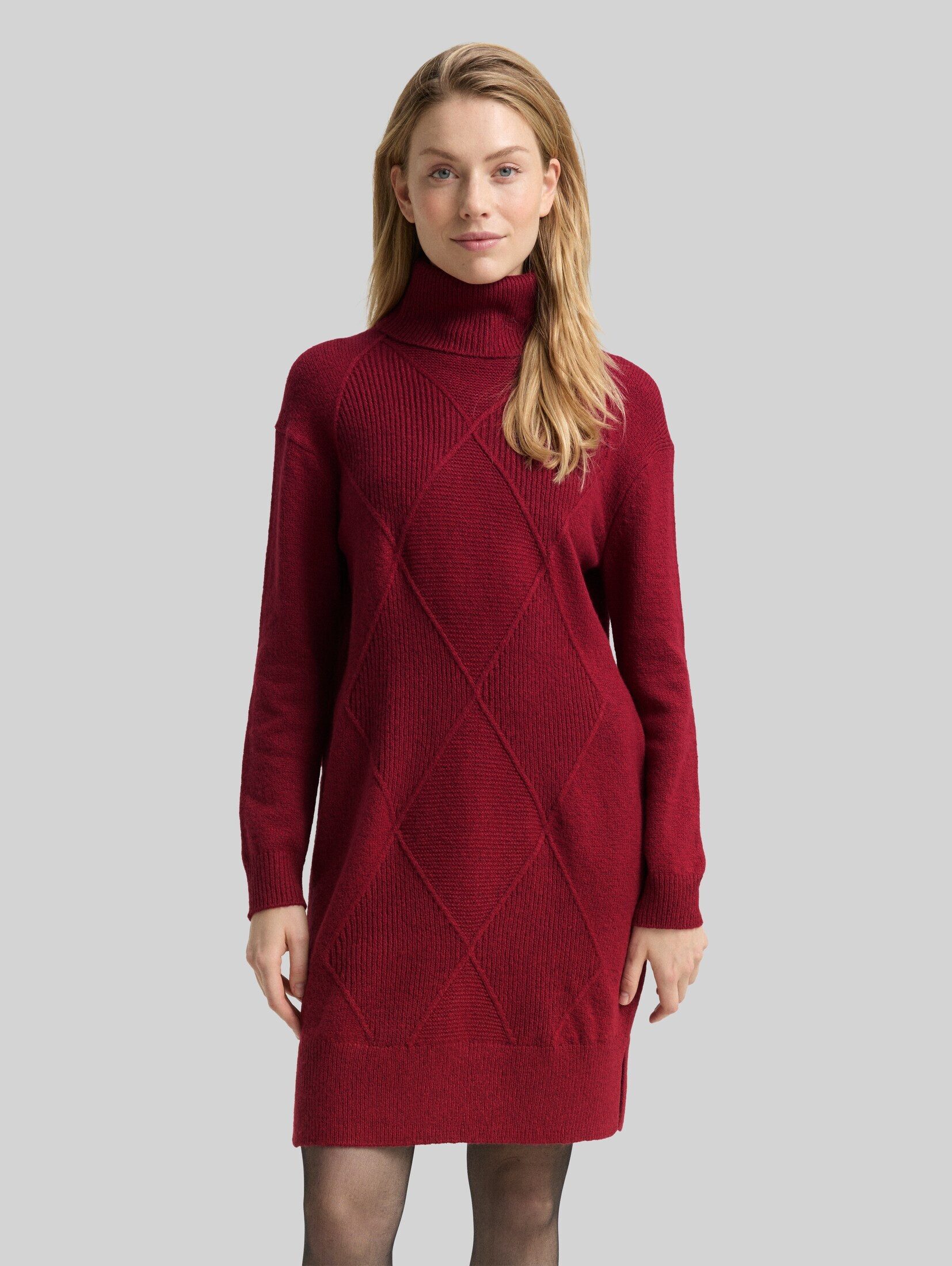 TOM TAILOR Sommerkleid Kleider & Jumpsuits Loose Fit Strickkleid