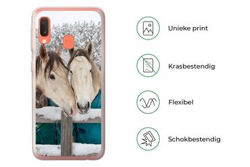MuchoWow Handyhülle Pferde - Decke - Schnee, Handyhülle Samsung Galaxy A20e, Smartphone-Bumper, Print, Handy